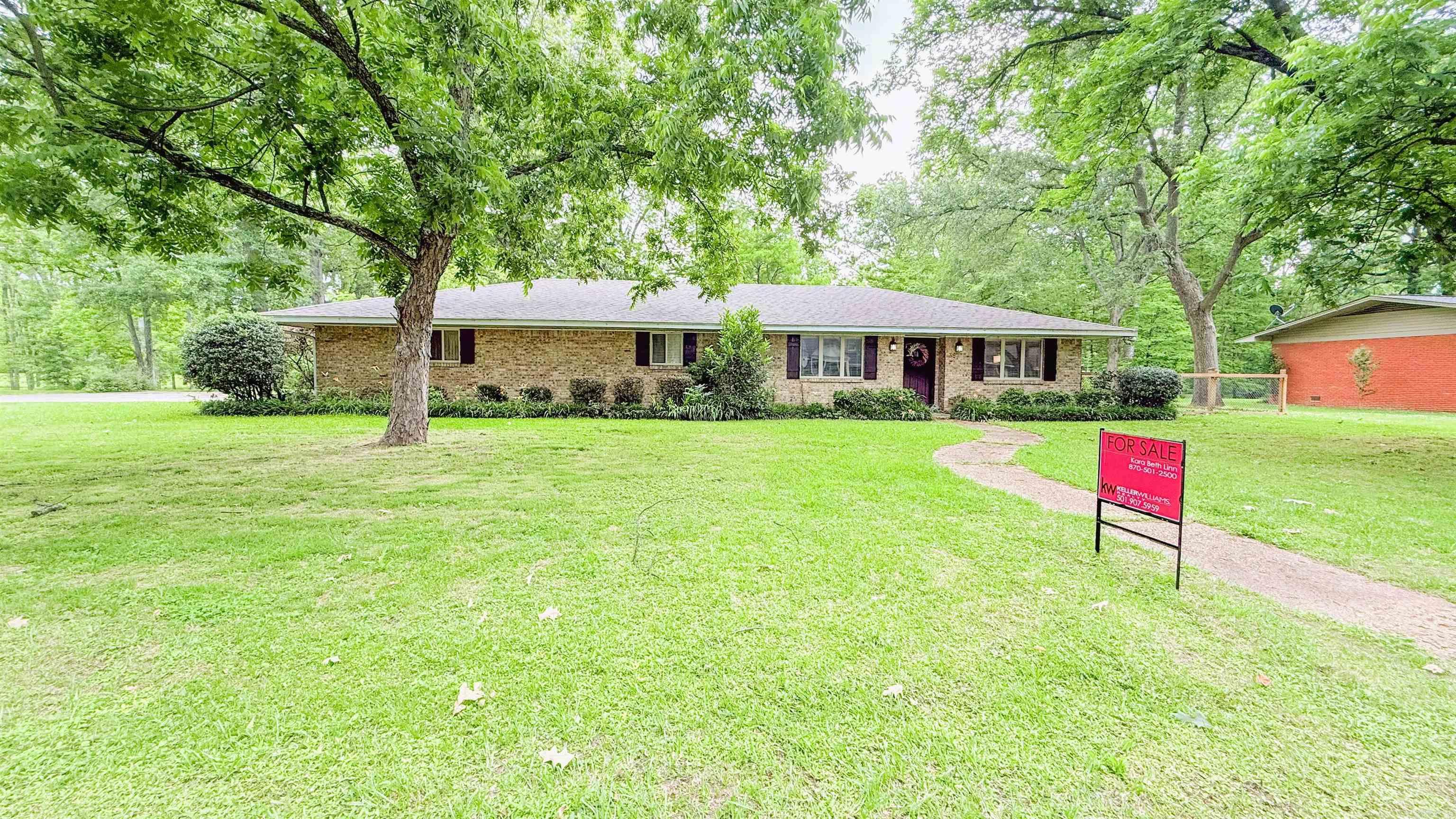 38  Wolfe  McGehee, AR