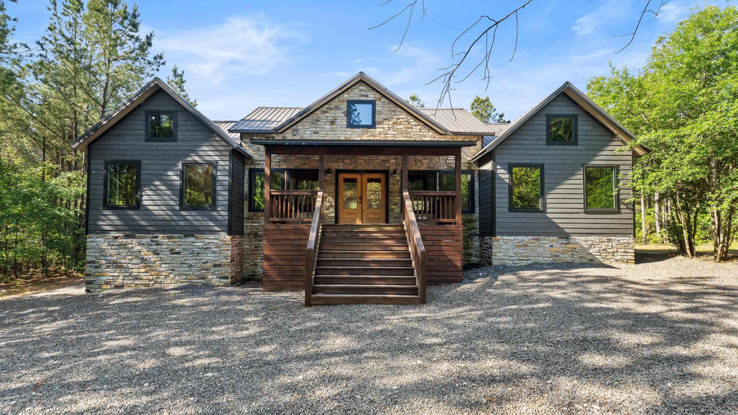 184 Hochamagnolia Trail Hochatown, OK 74728