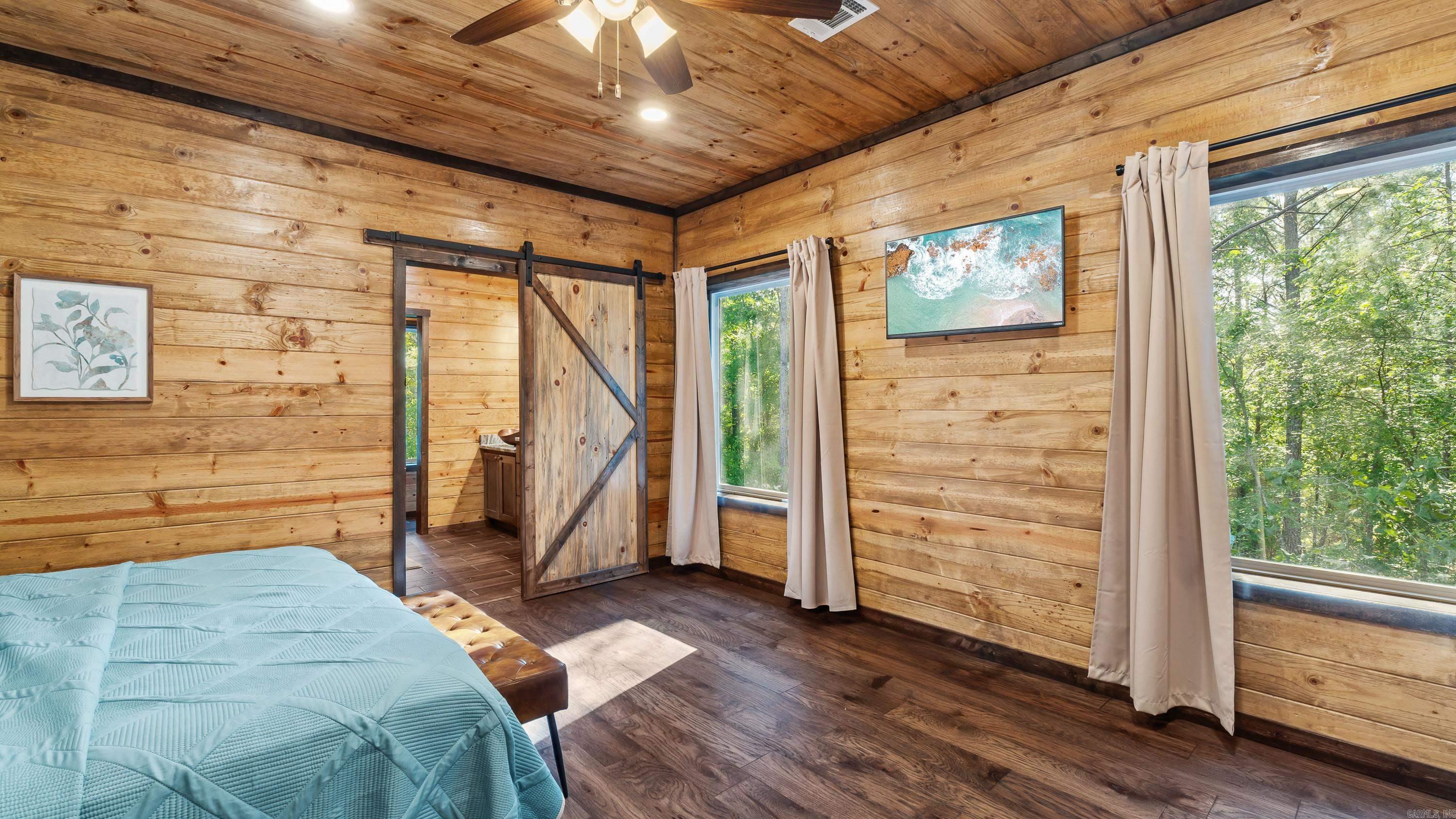 184 Hochamagnolia Trail Hochatown, OK 74728