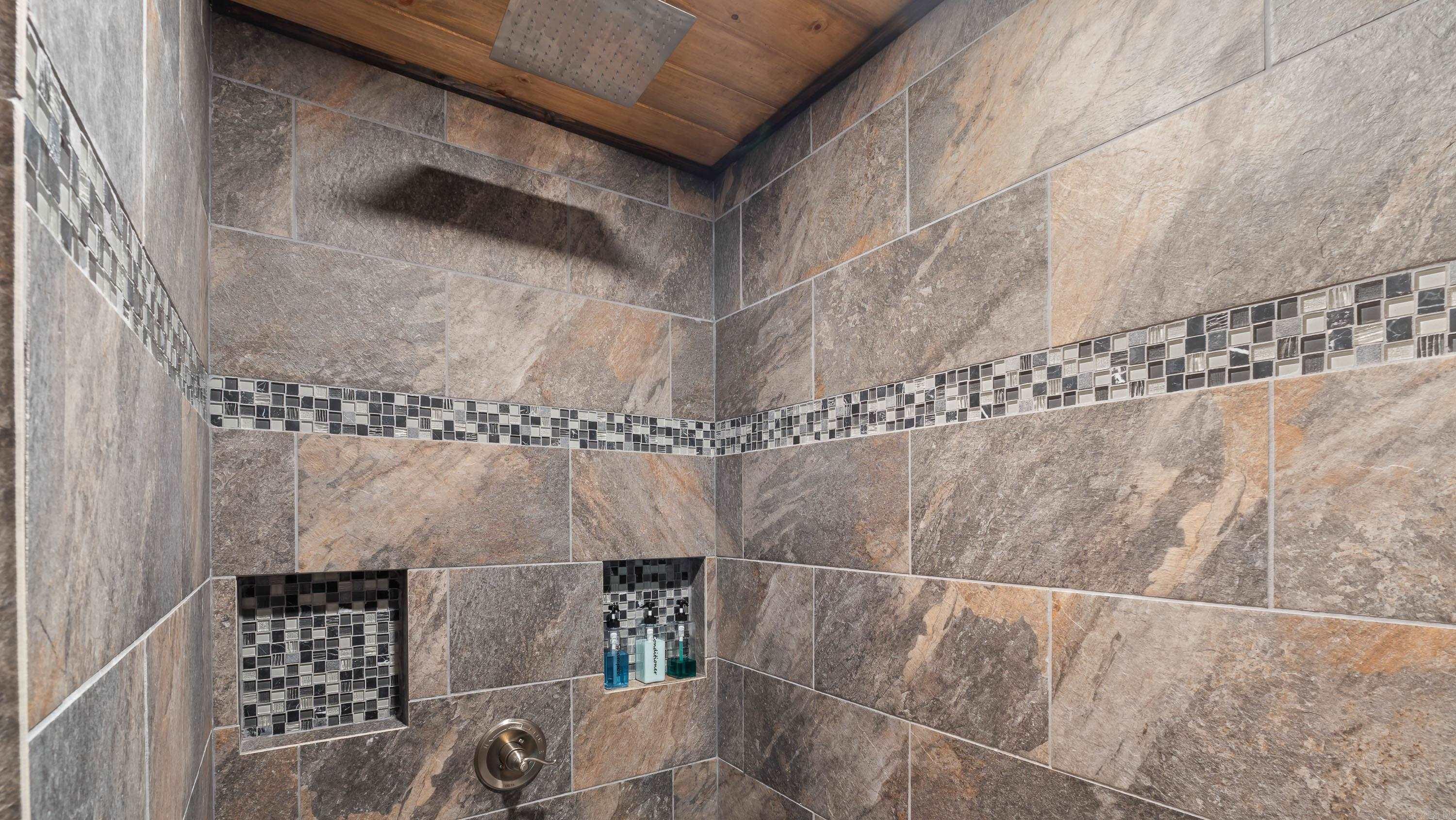 184 Hochamagnolia Trail Hochatown, OK 74728