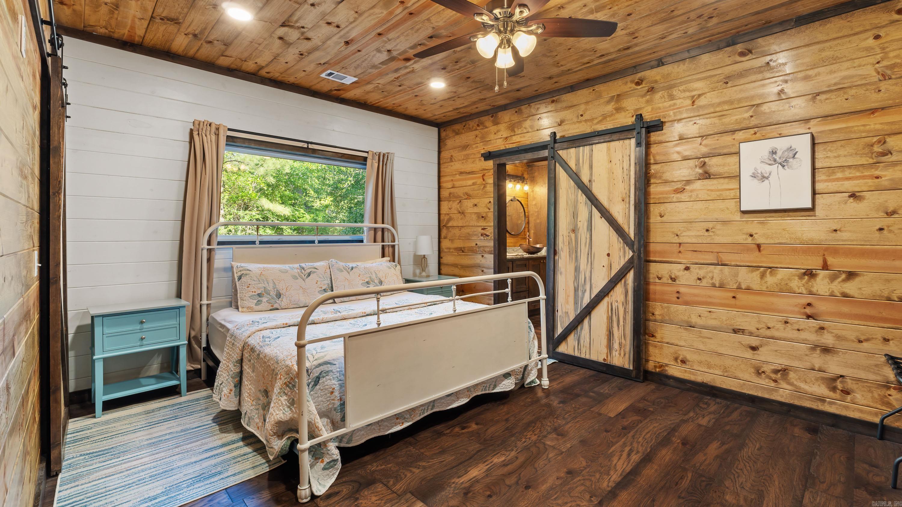 184 Hochamagnolia Trail Hochatown, OK 74728