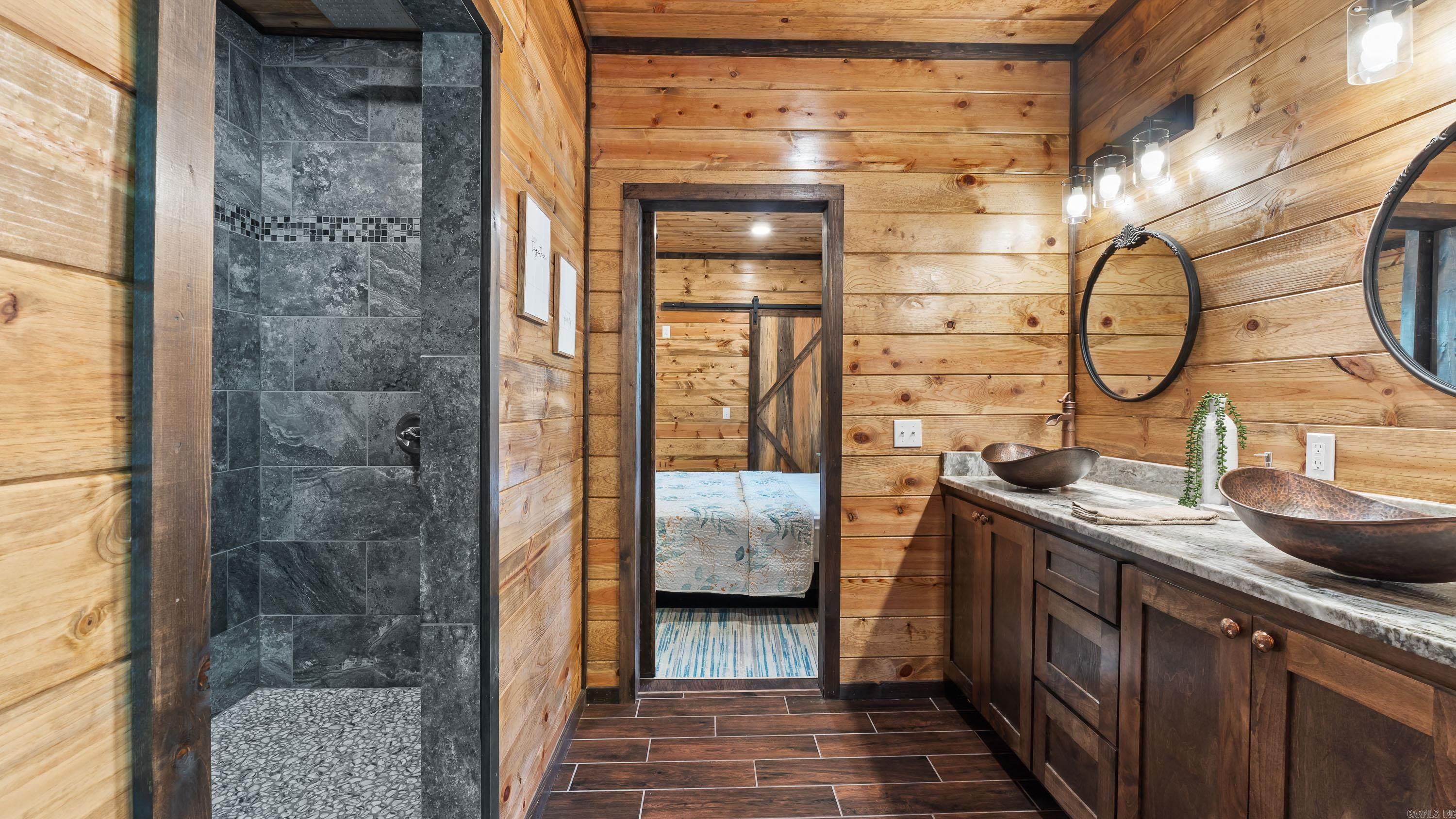184 Hochamagnolia Trail Hochatown, OK 74728