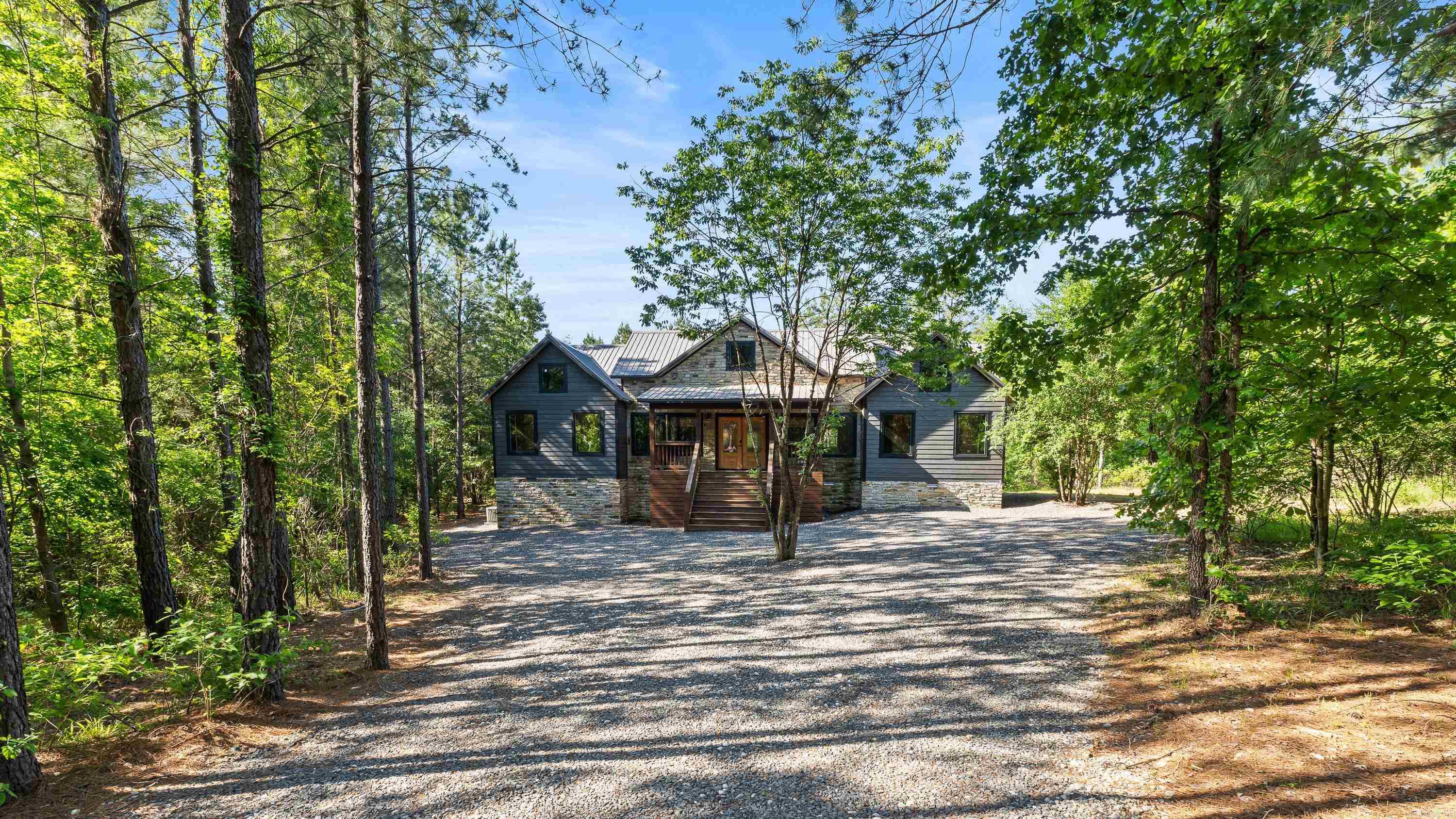 184 Hochamagnolia Trail Hochatown, OK 74728