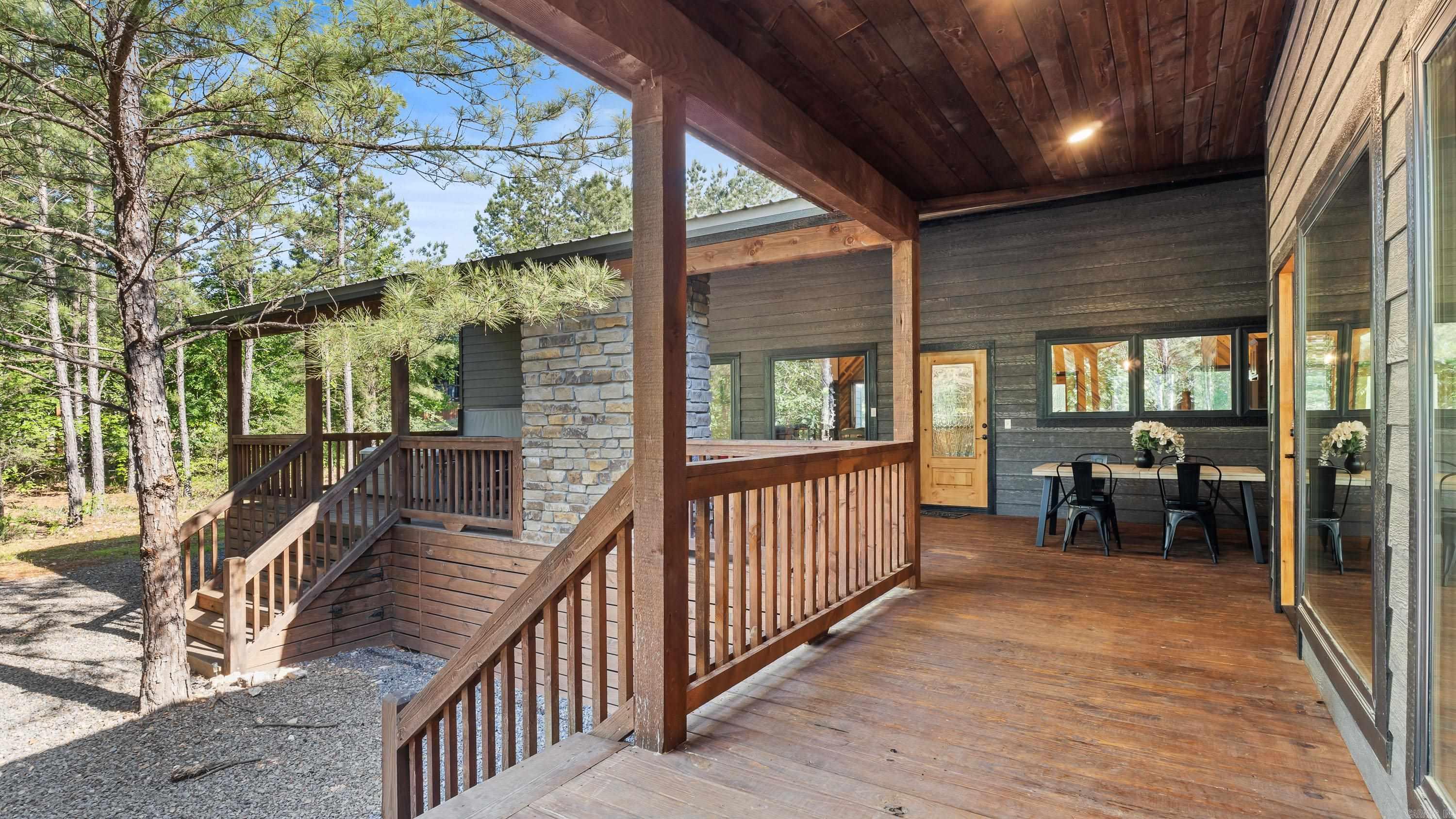 184 Hochamagnolia Trail Hochatown, OK 74728