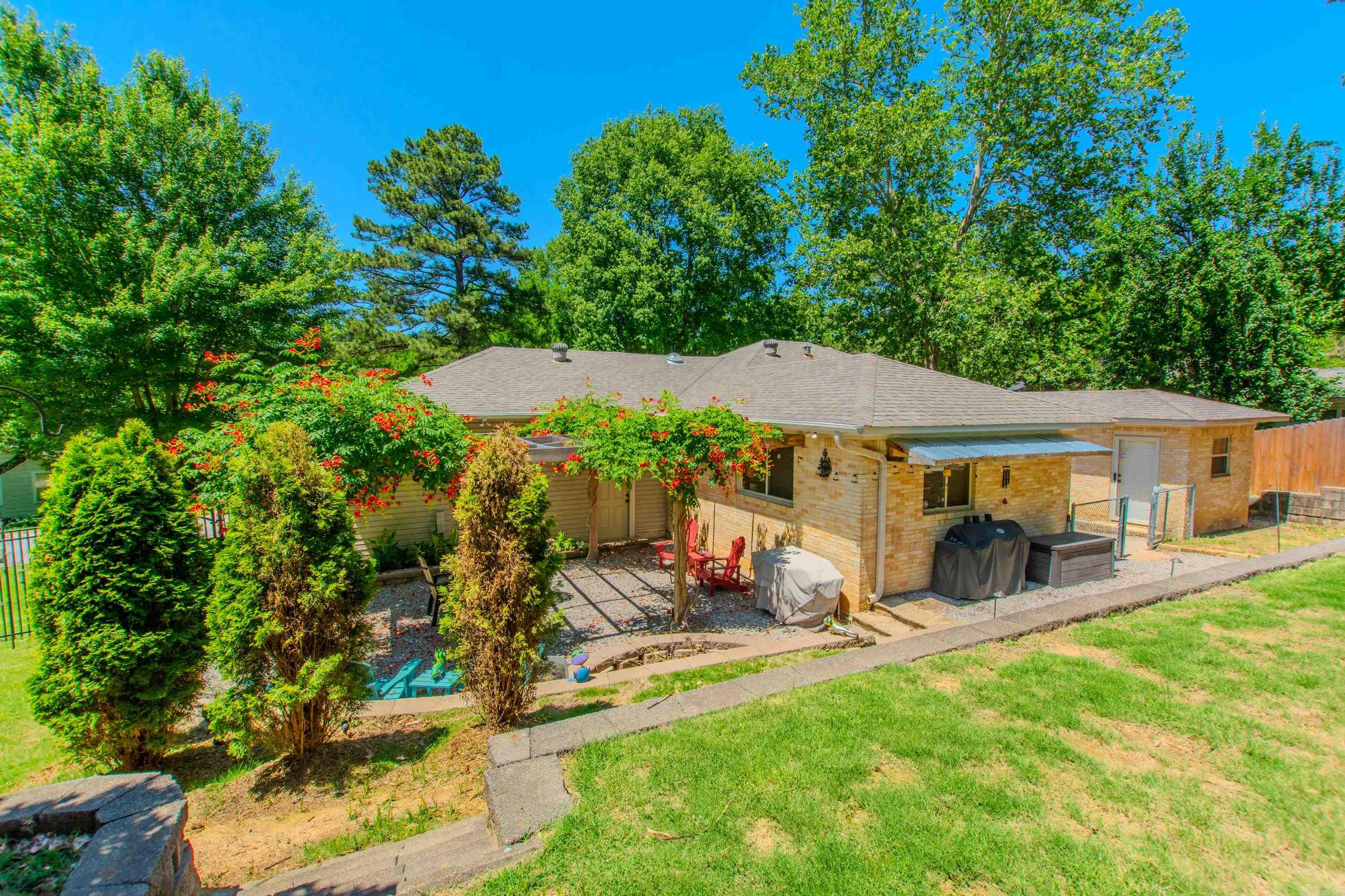 316 W 33rd Place  North Little Rock, AR