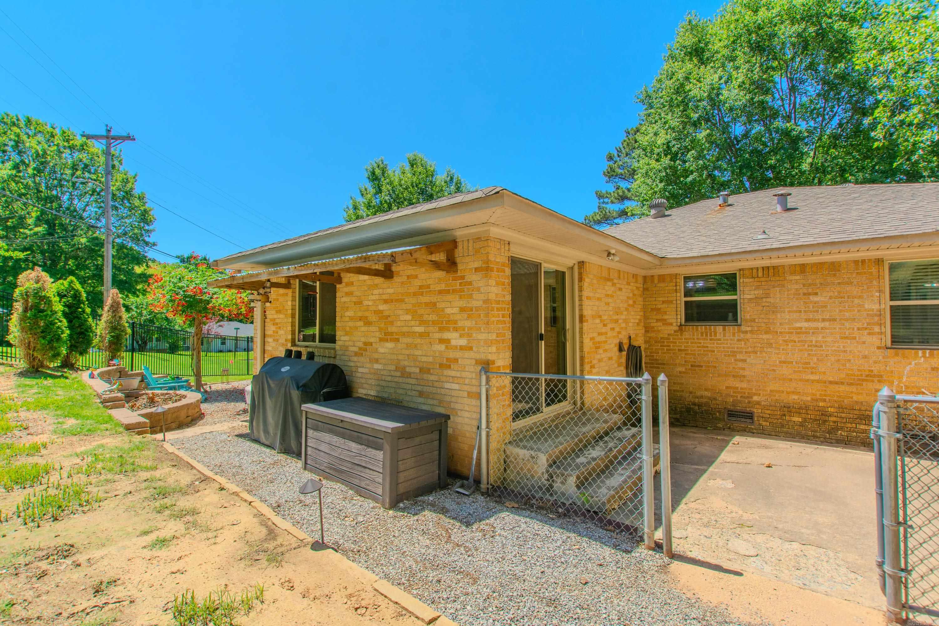 316 W 33rd Place  North Little Rock, AR