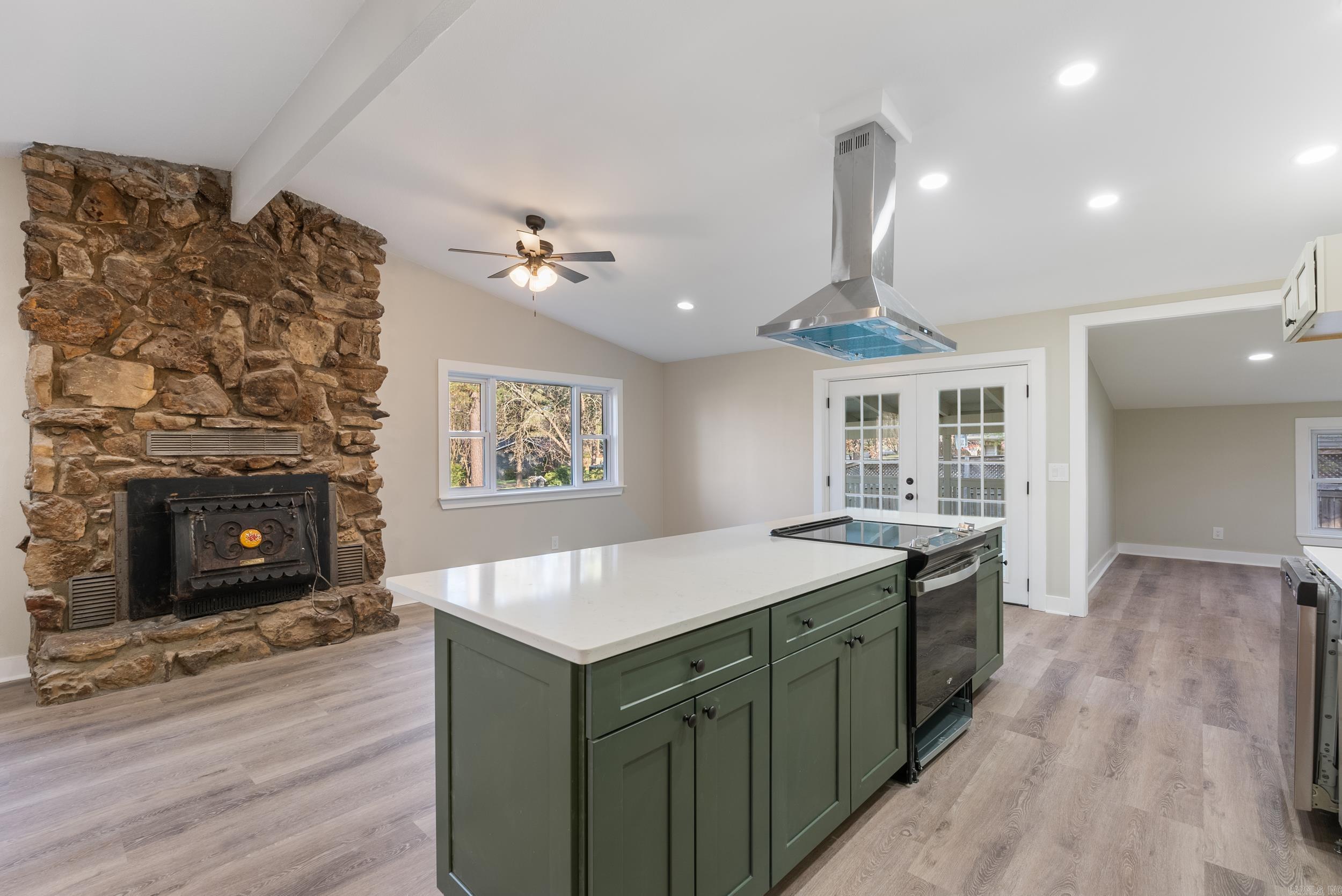 2323  Pinewood  Heber Springs, AR