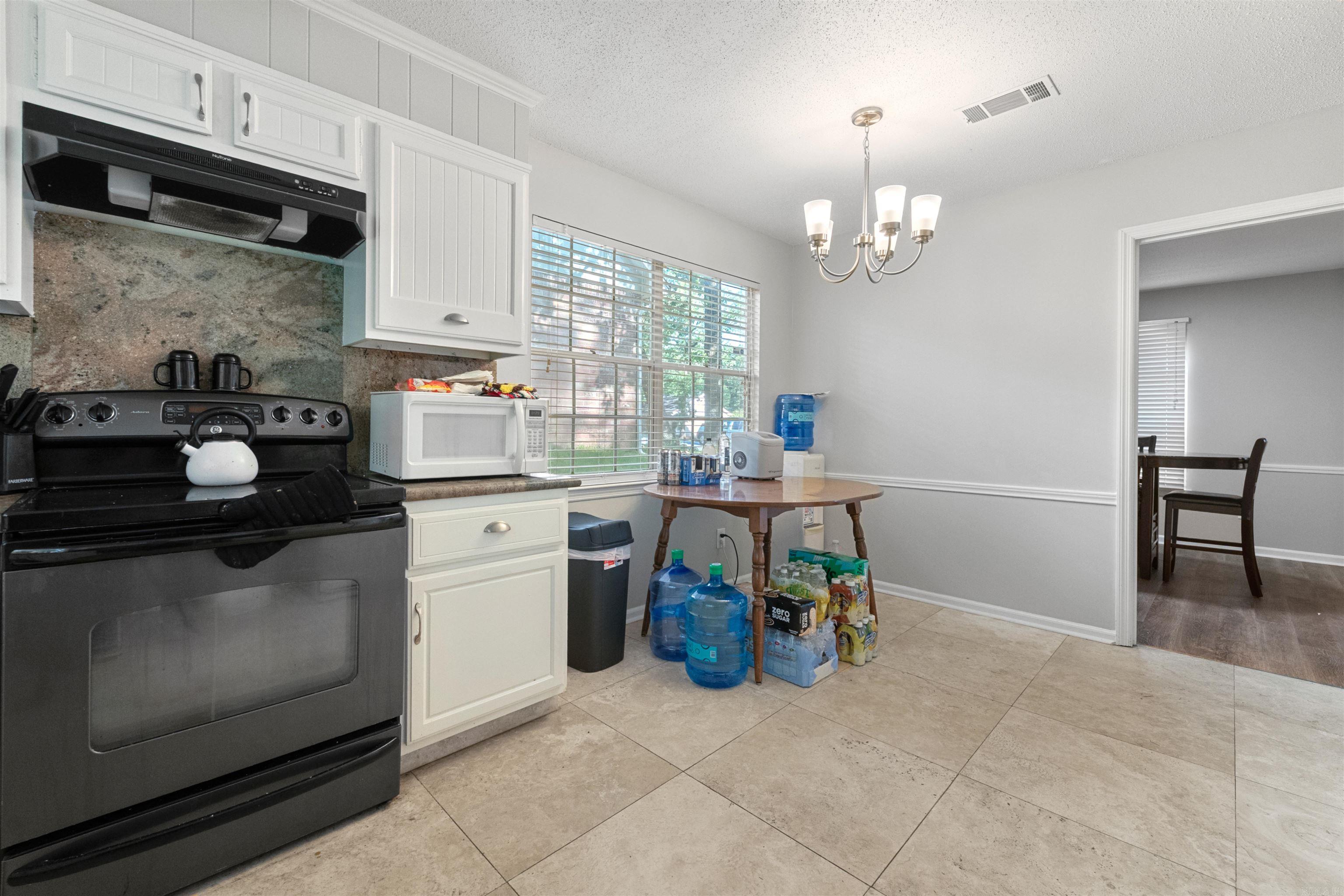 11801  Pleasant Forest  Little Rock, AR
