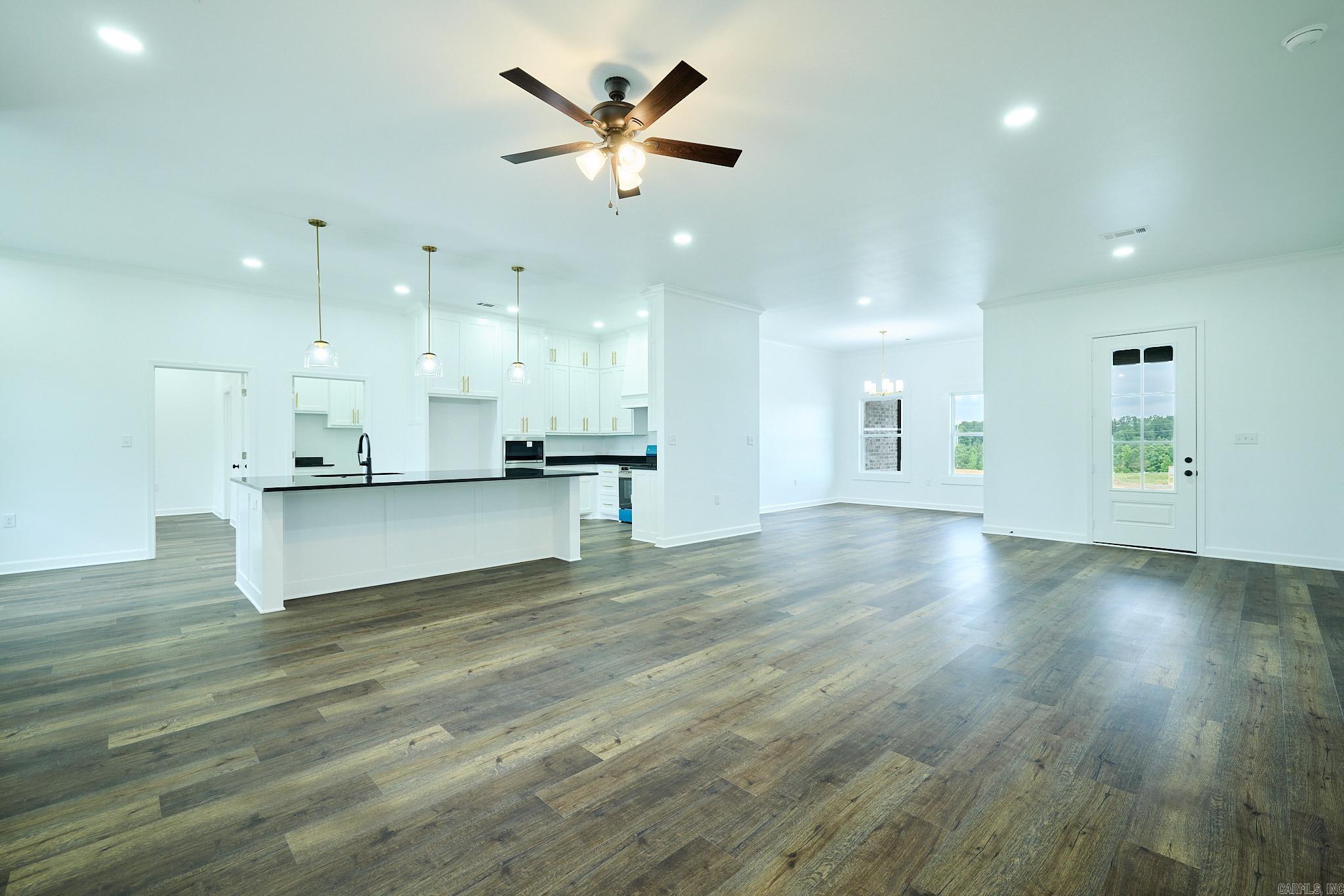 4007  Creek Top  Bauxite, AR