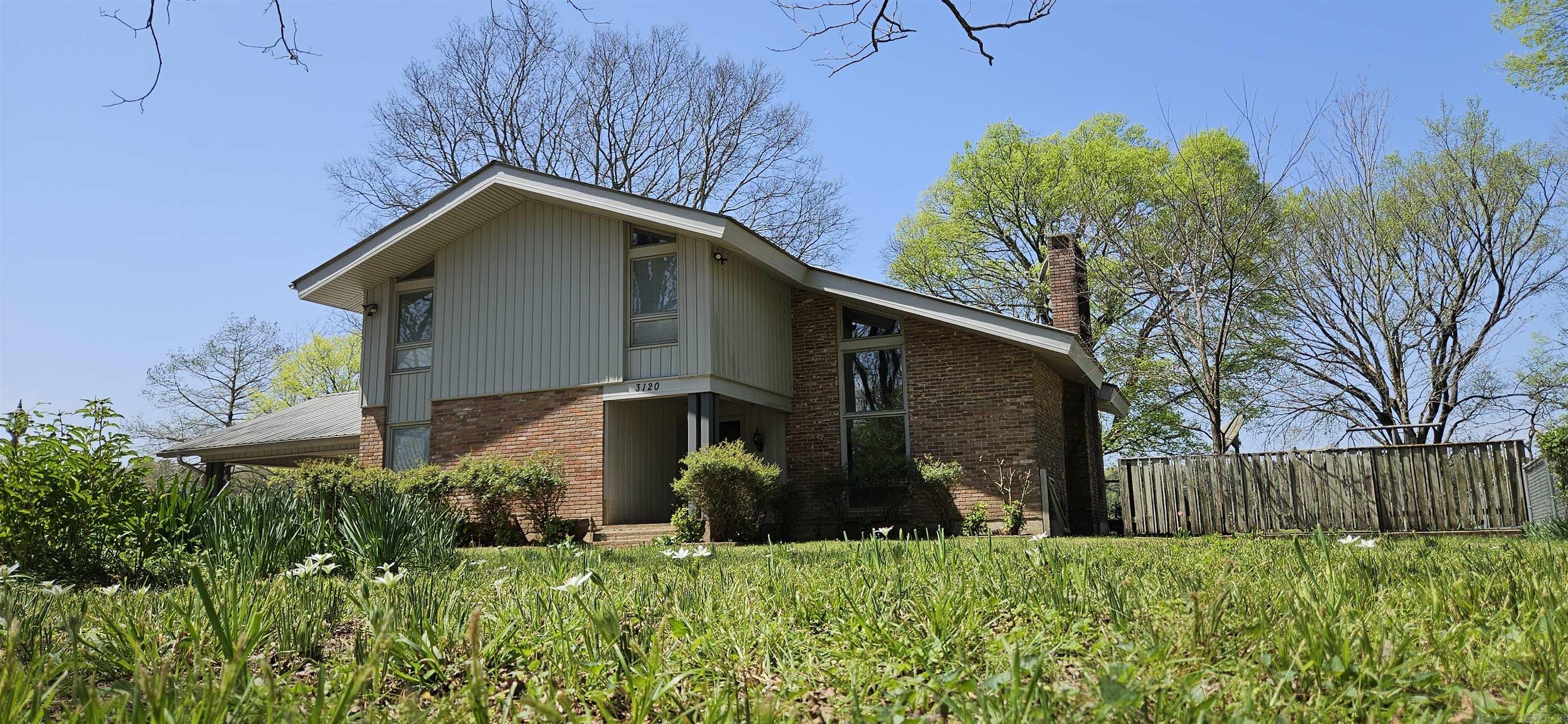 3120  Ray Dean  Tucker, AR