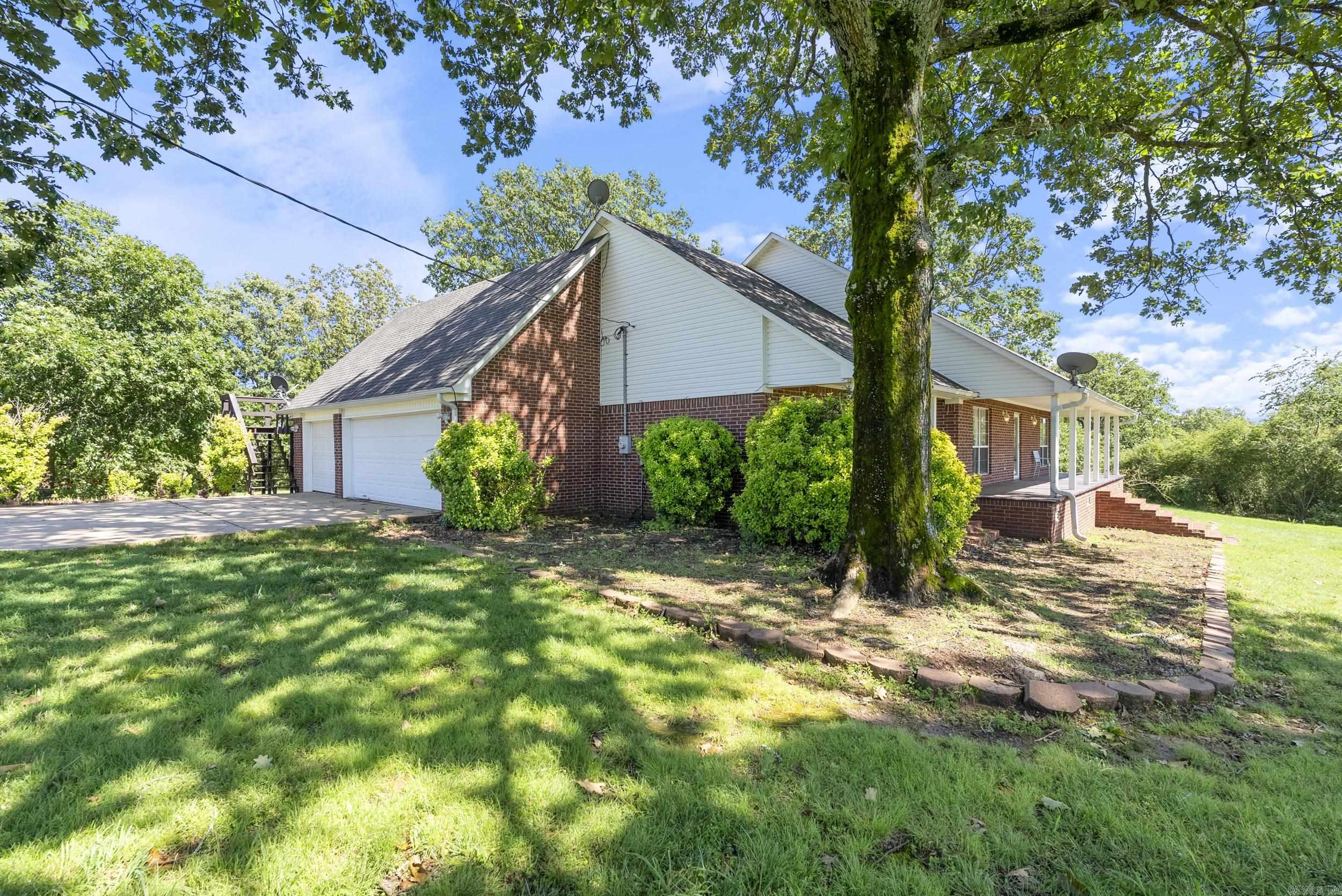 50  Merritt  Greenbrier, AR