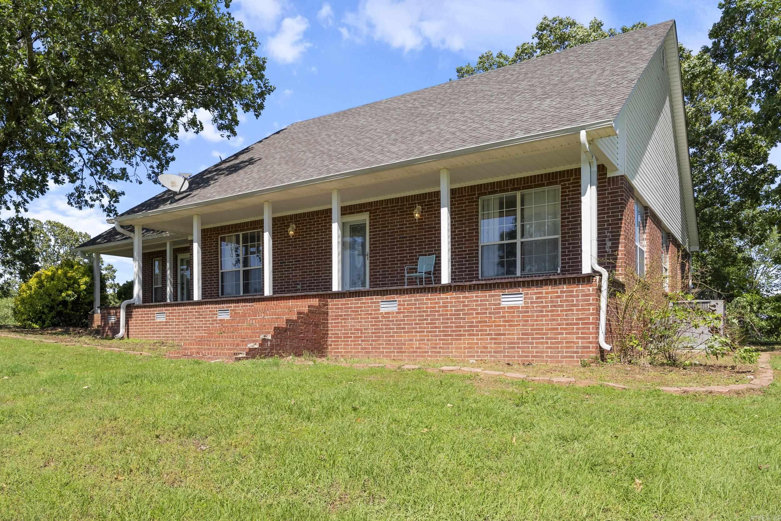 50  Merritt  Greenbrier, AR