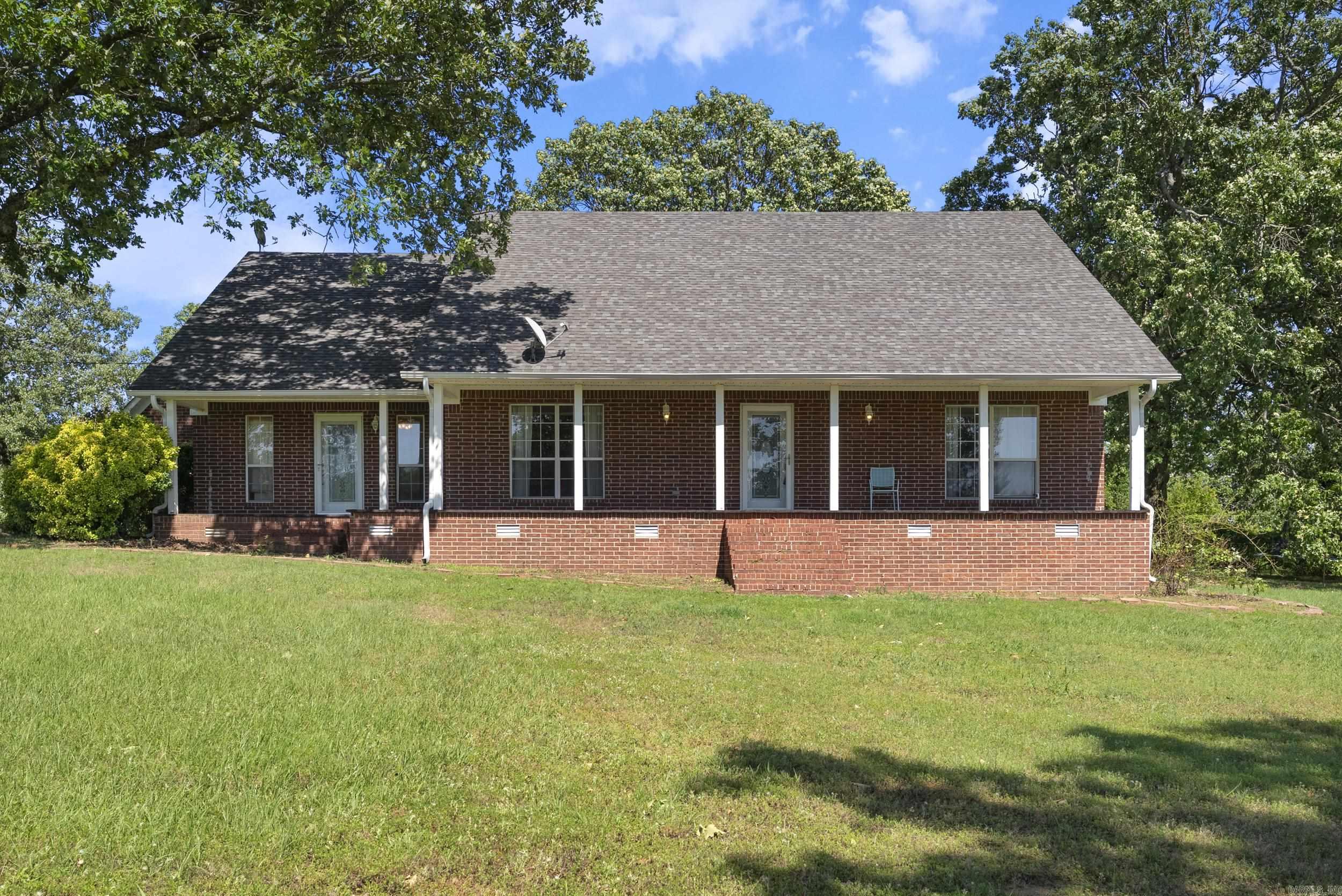 50  Merritt  Greenbrier, AR