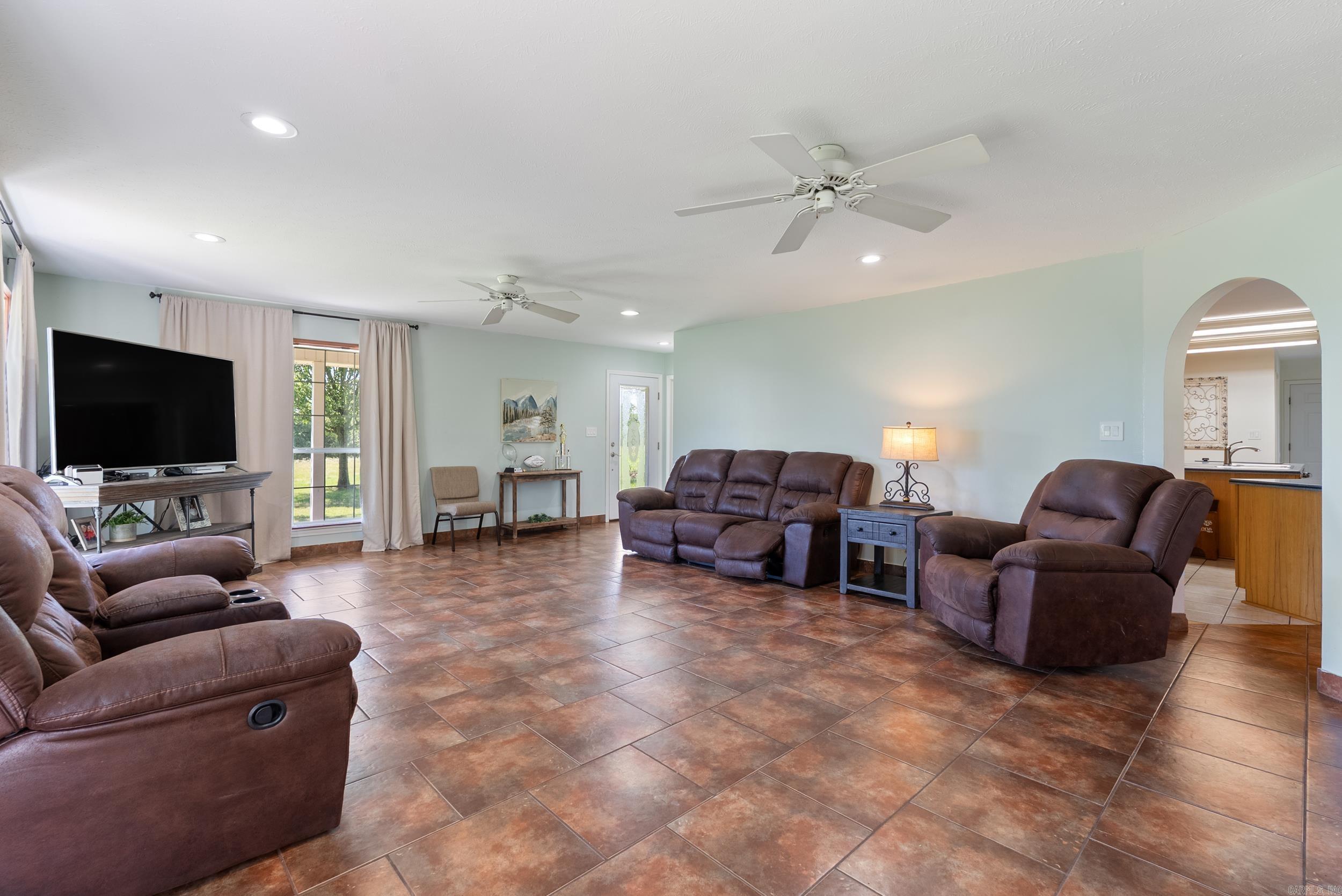 50  Merritt  Greenbrier, AR