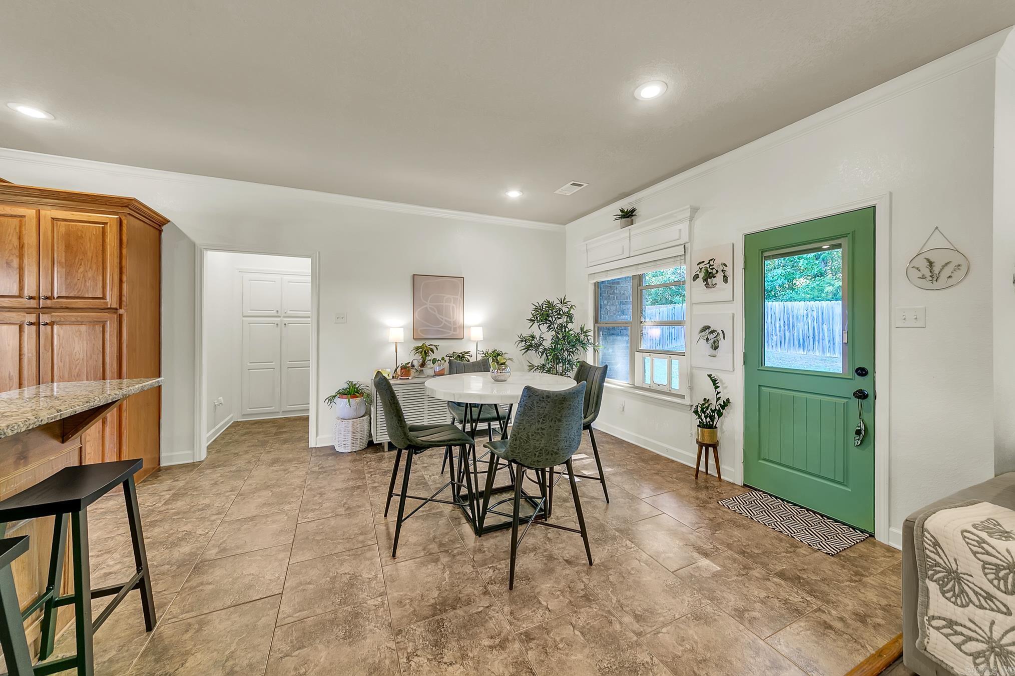 755  Mango  Austin, AR