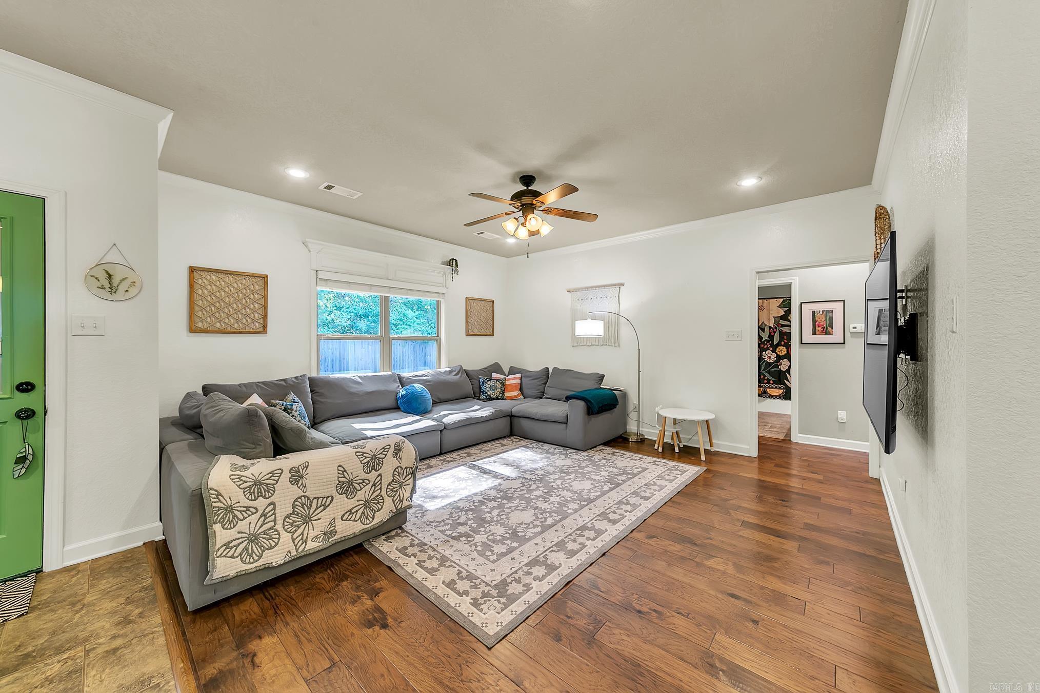 755  Mango  Austin, AR