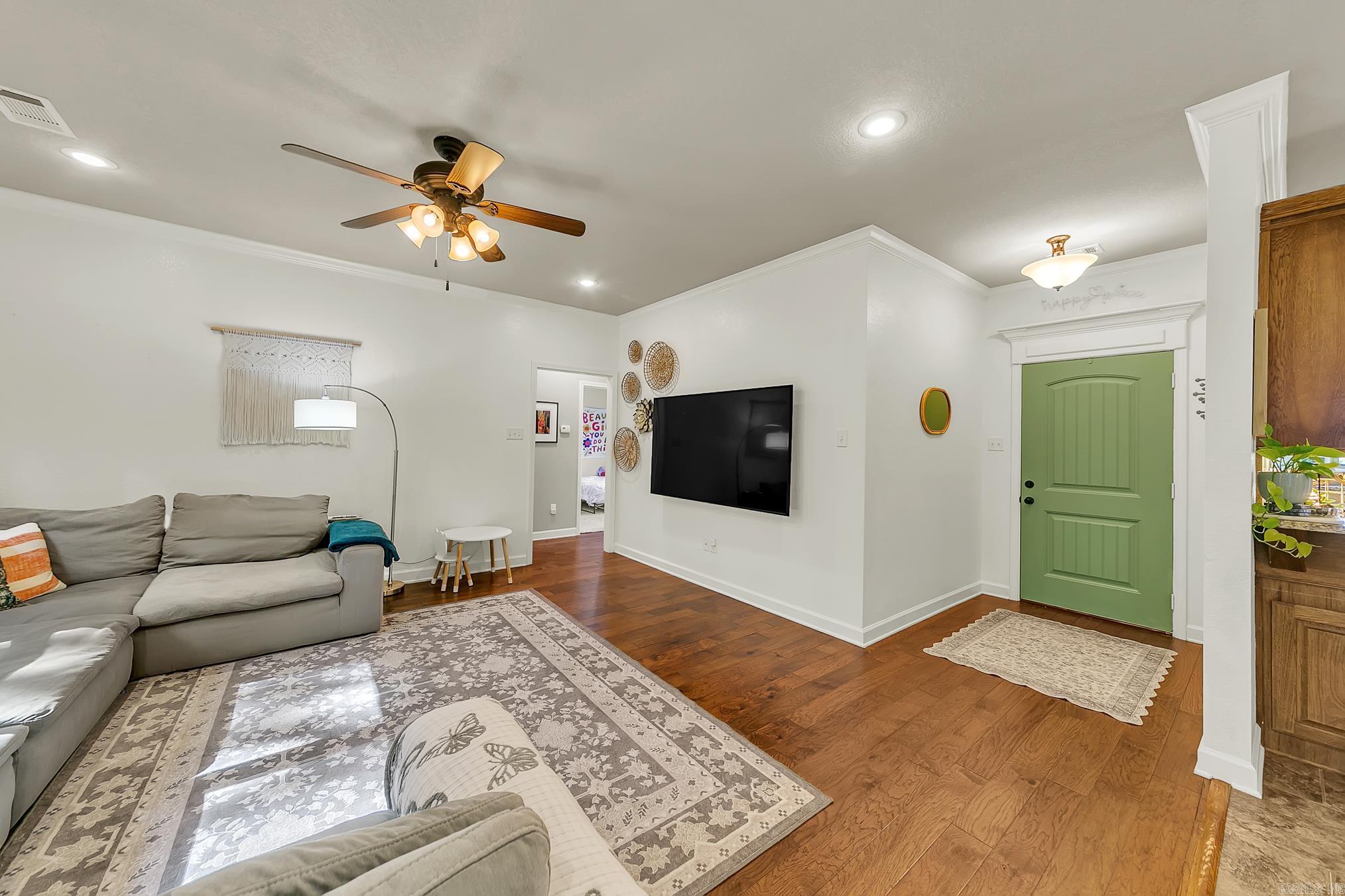 755  Mango  Austin, AR