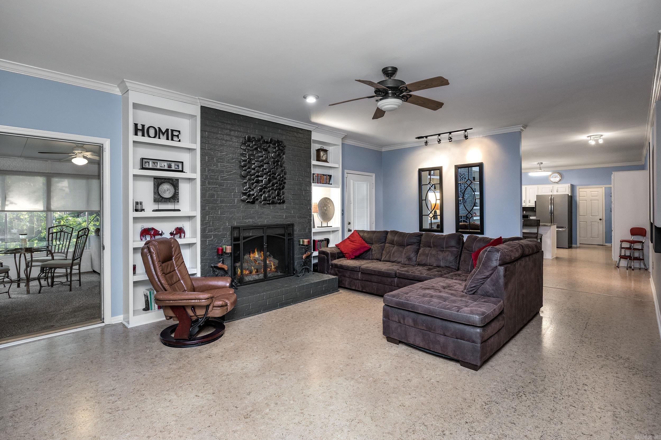 914  Cartier  Little Rock, AR
