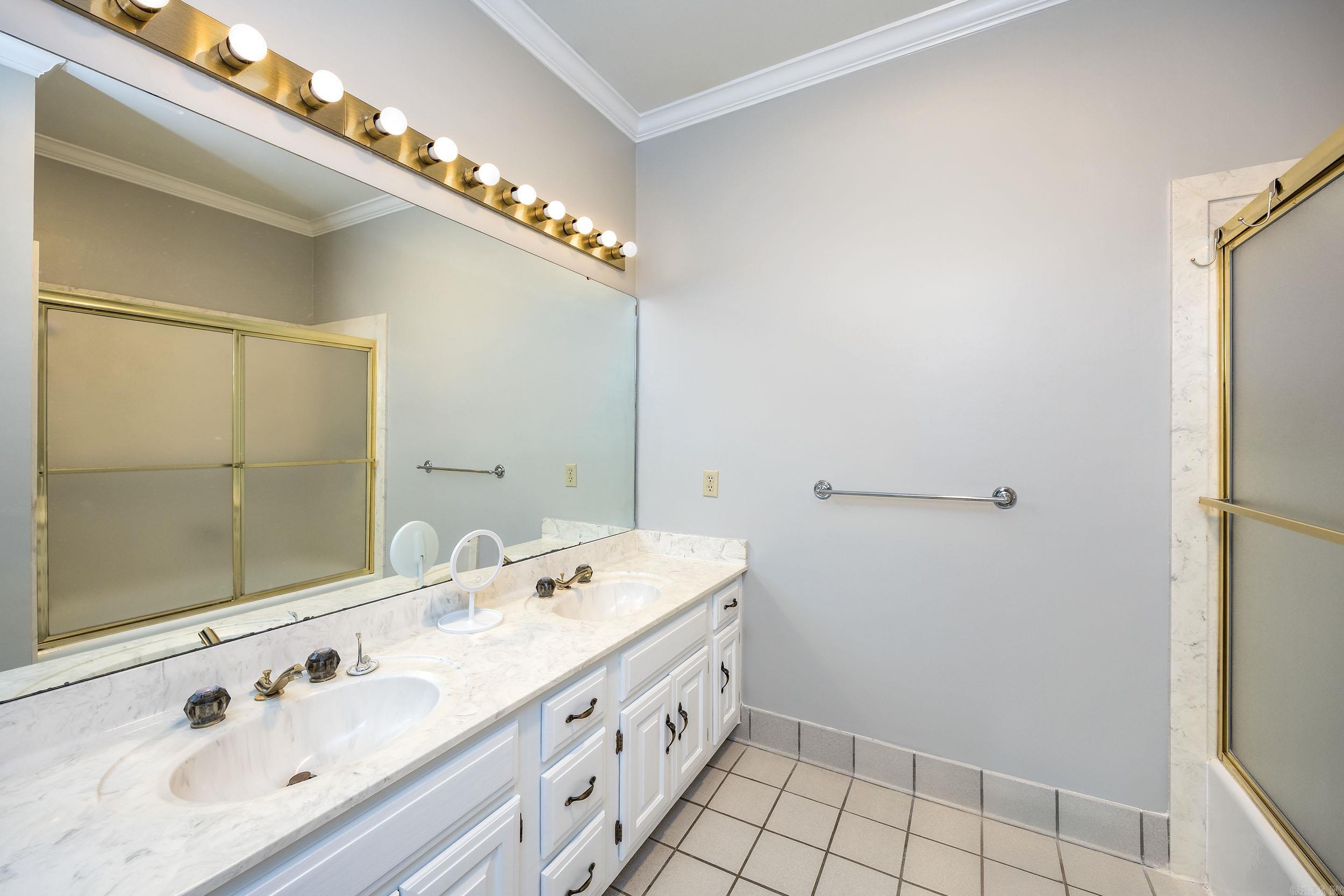 914  Cartier  Little Rock, AR
