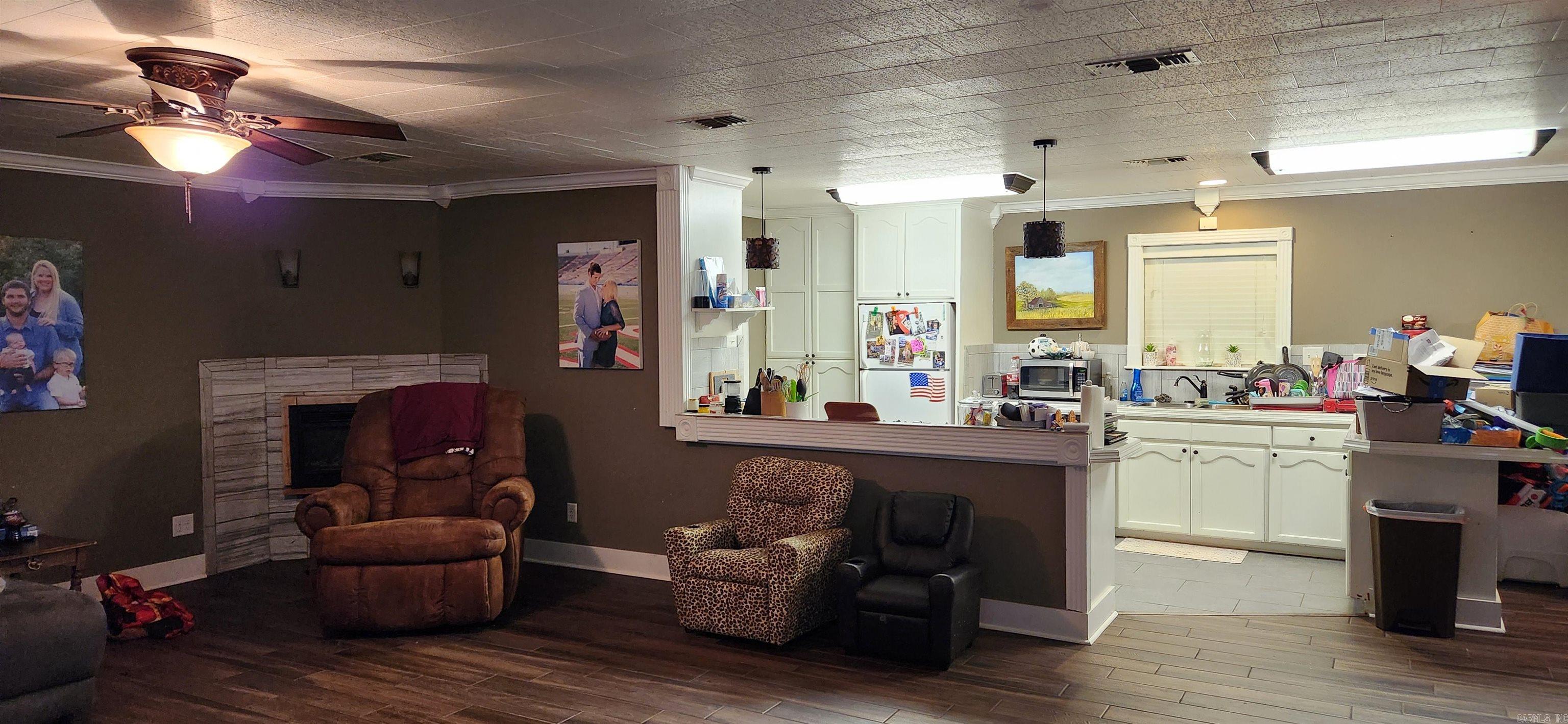 141  Abrams  Star City, AR