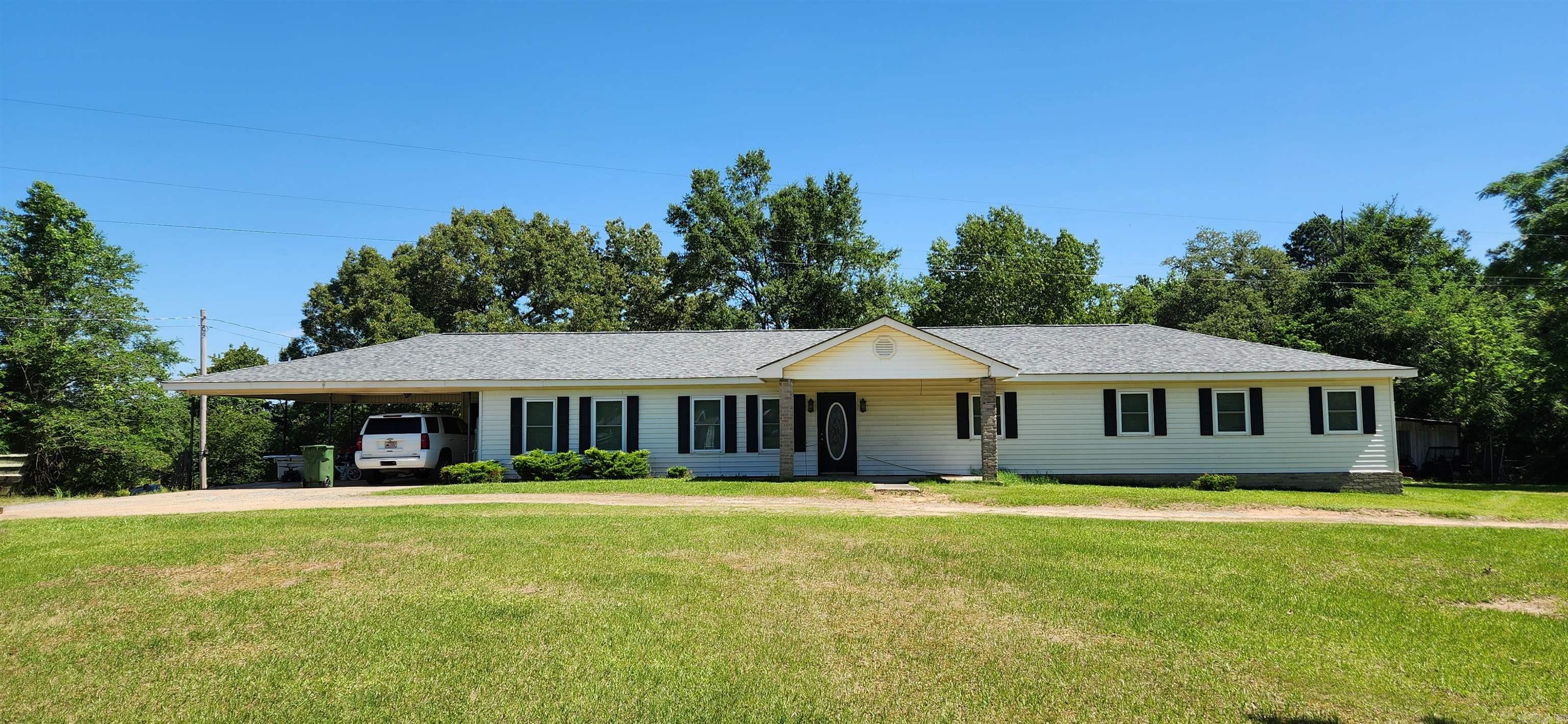 141  Abrams  Star City, AR