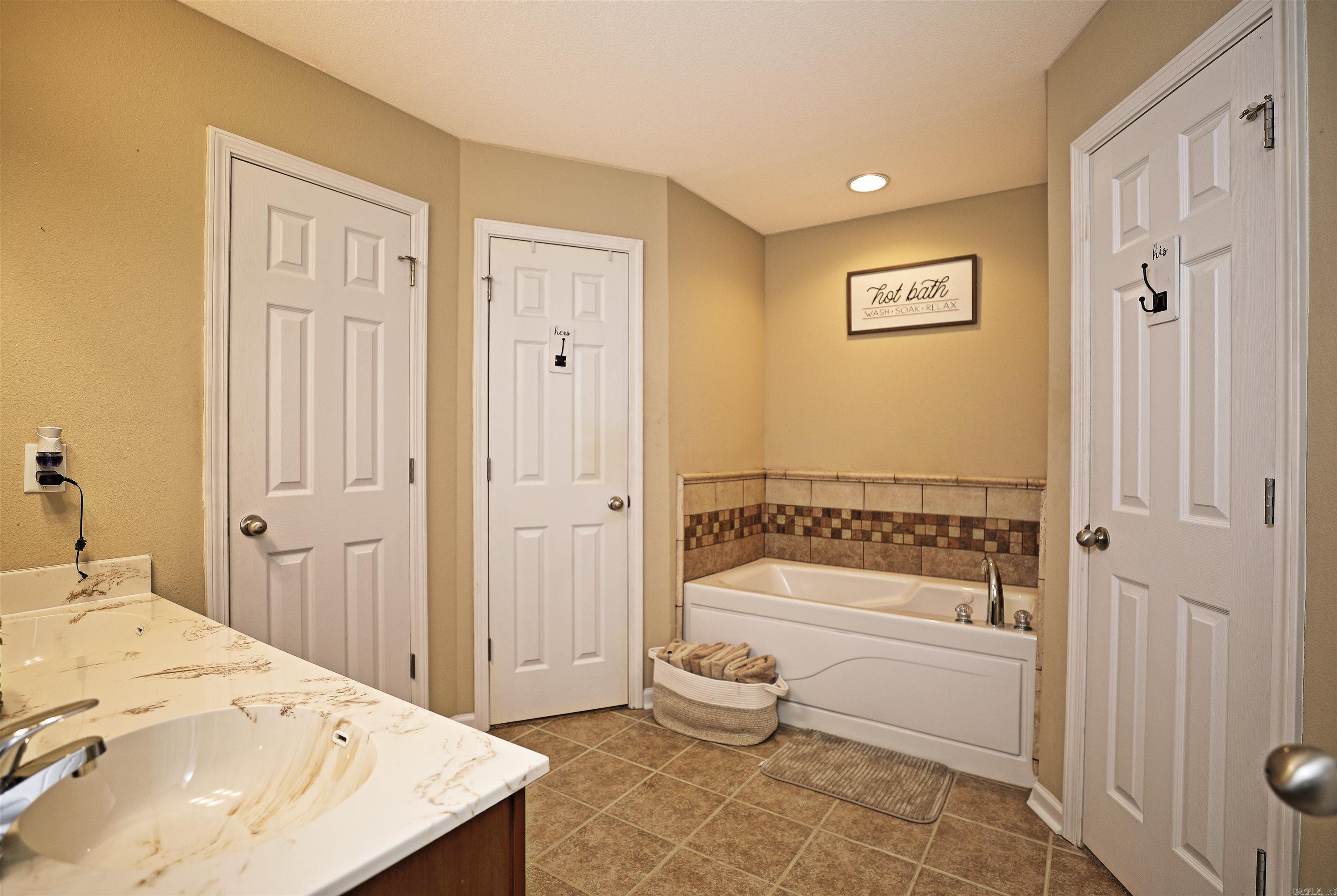 7951 Jay Lynn Lane Pine Bluff, AR 71603