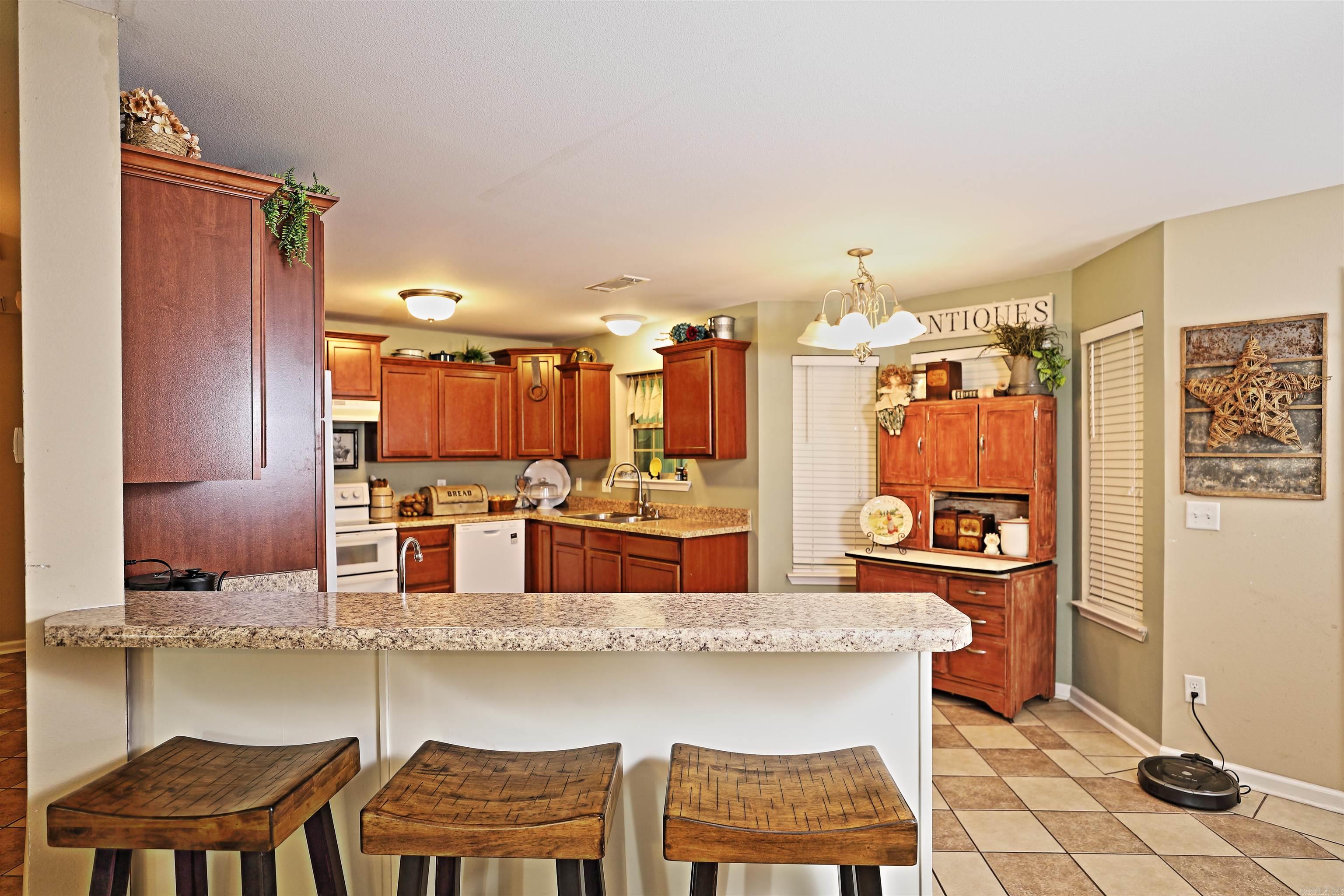 7951 Jay Lynn Lane Pine Bluff, AR 71603