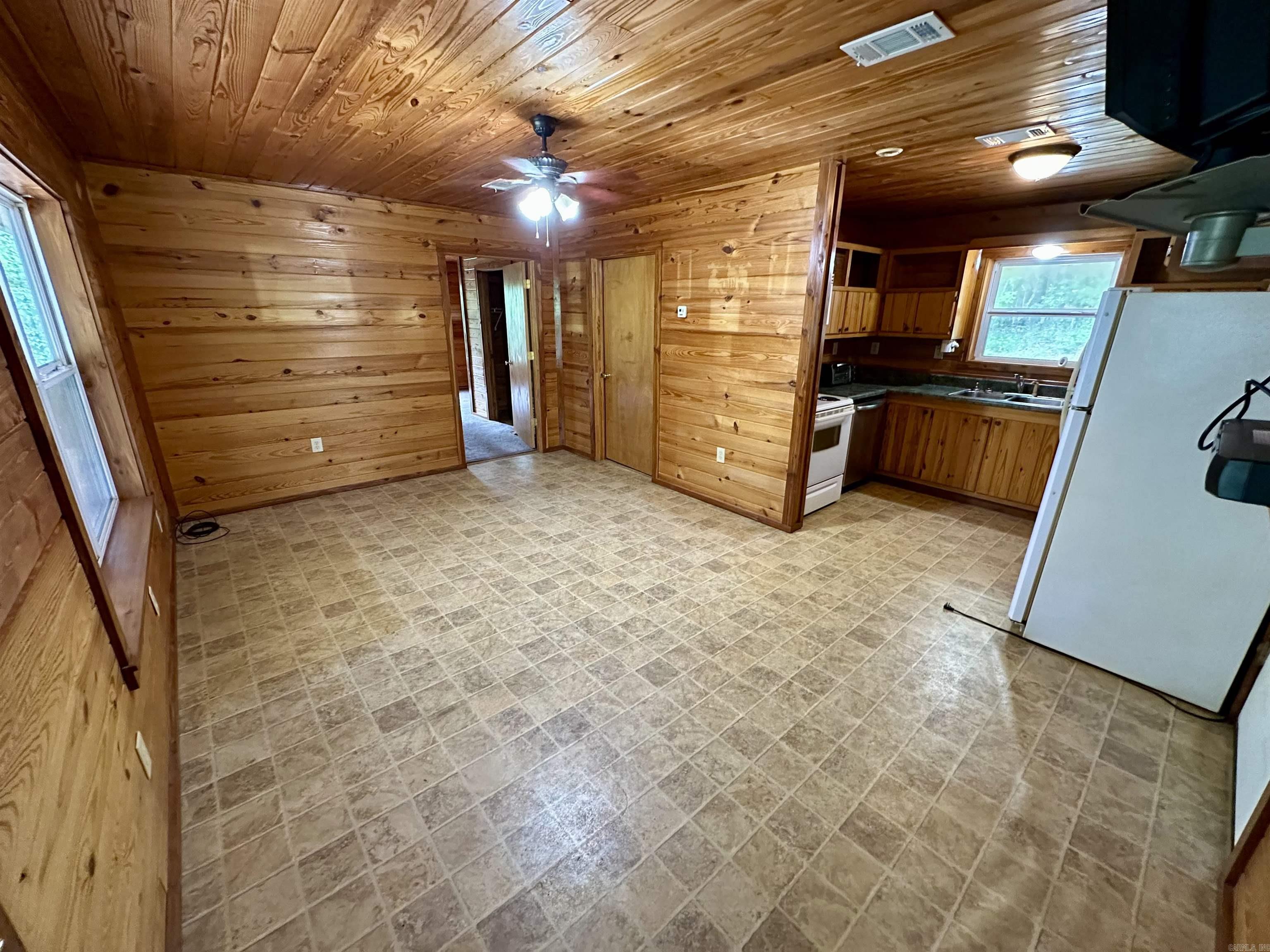 540  Polk rd 78  Mena, AR