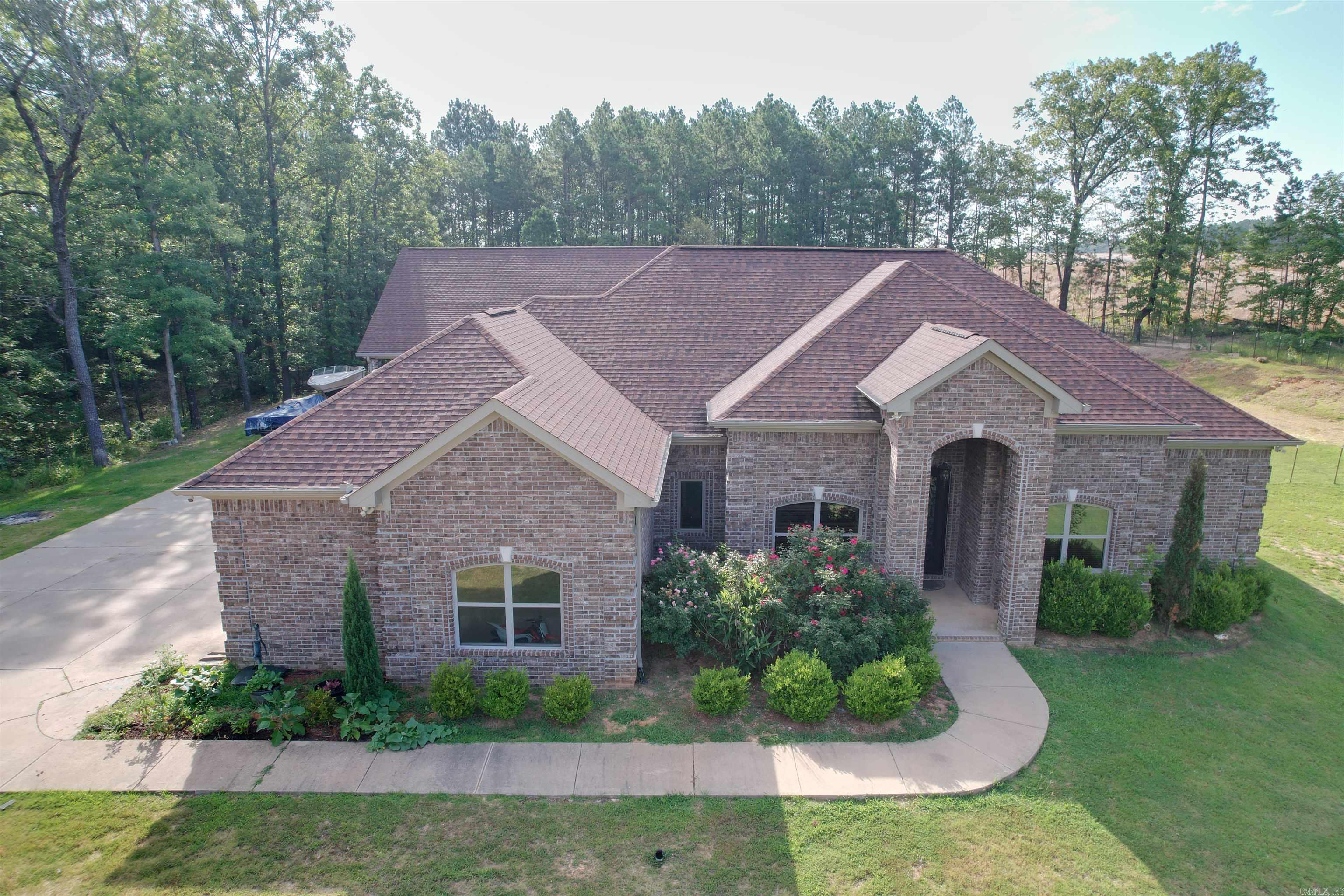 23  Whispering  Alexander, AR