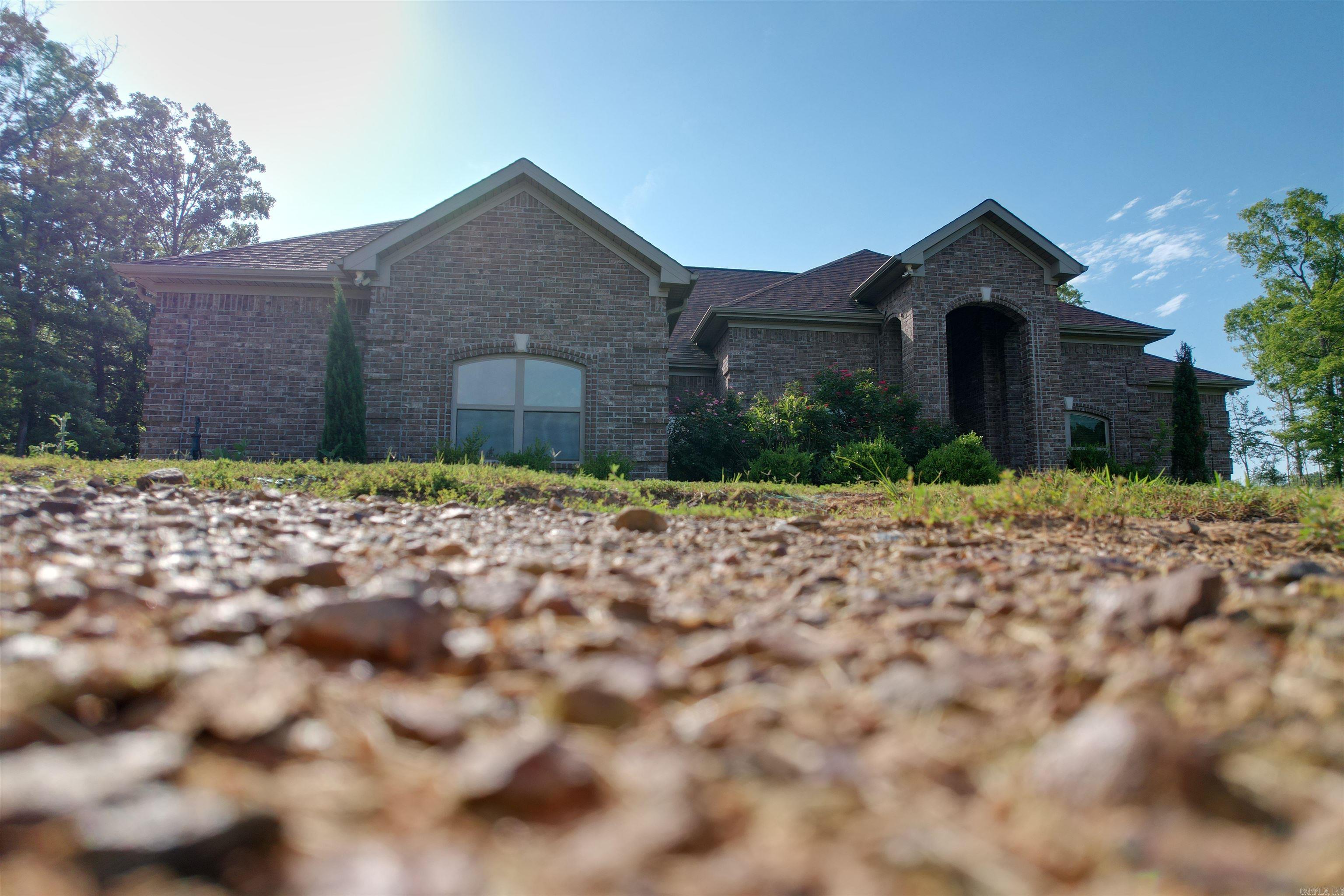 23  Whispering  Alexander, AR