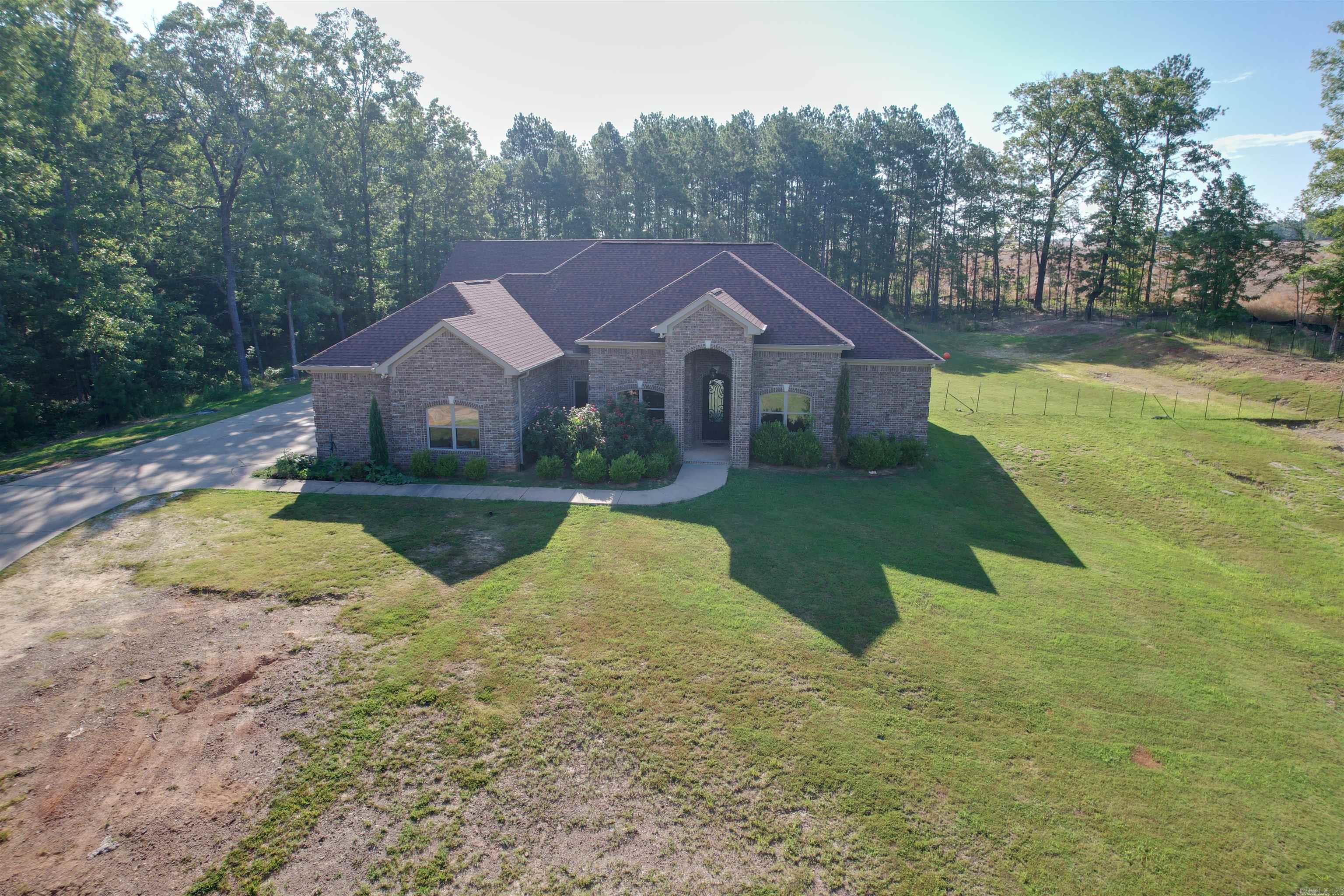 23  Whispering  Alexander, AR