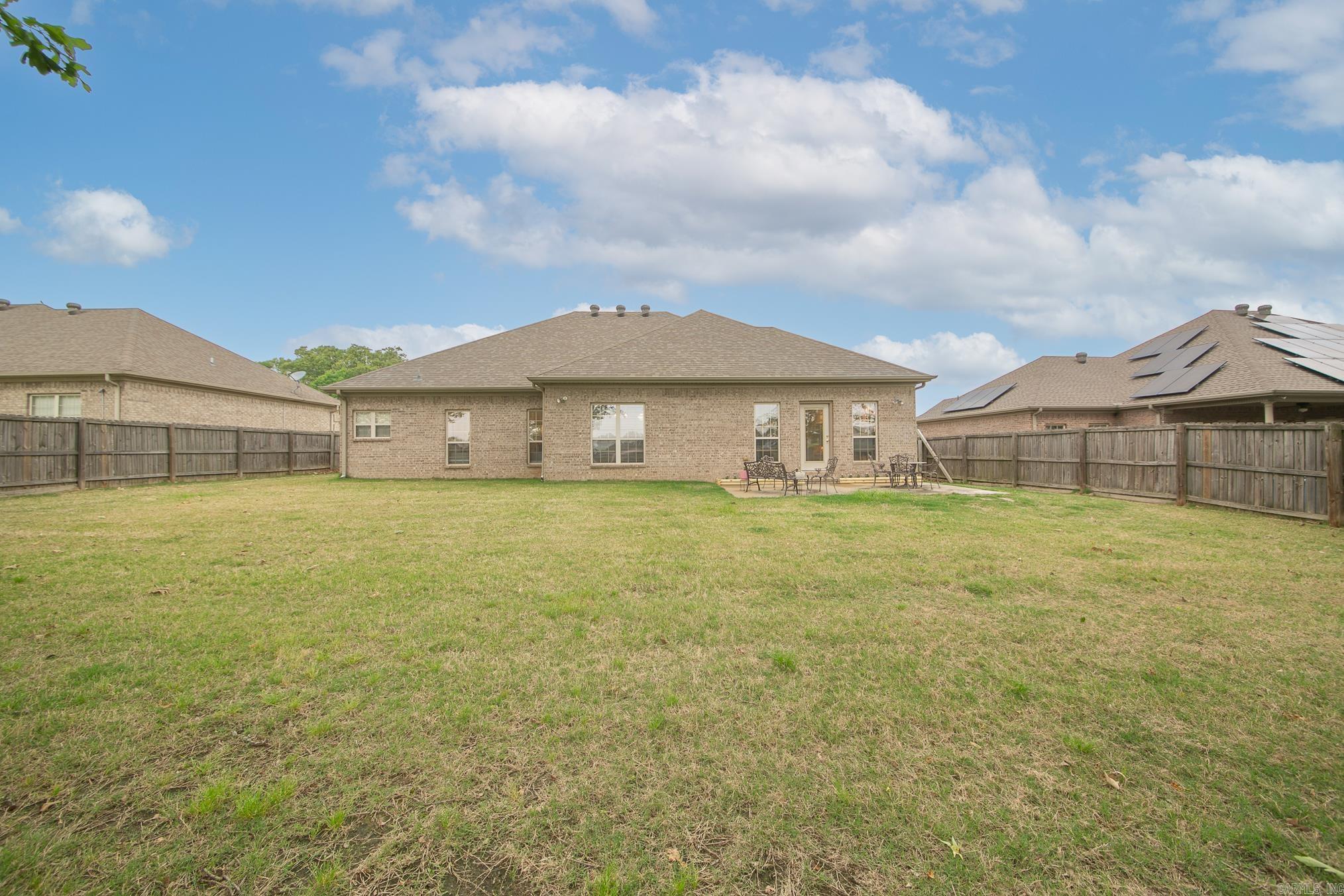 43  Earnhardt  Cabot, AR