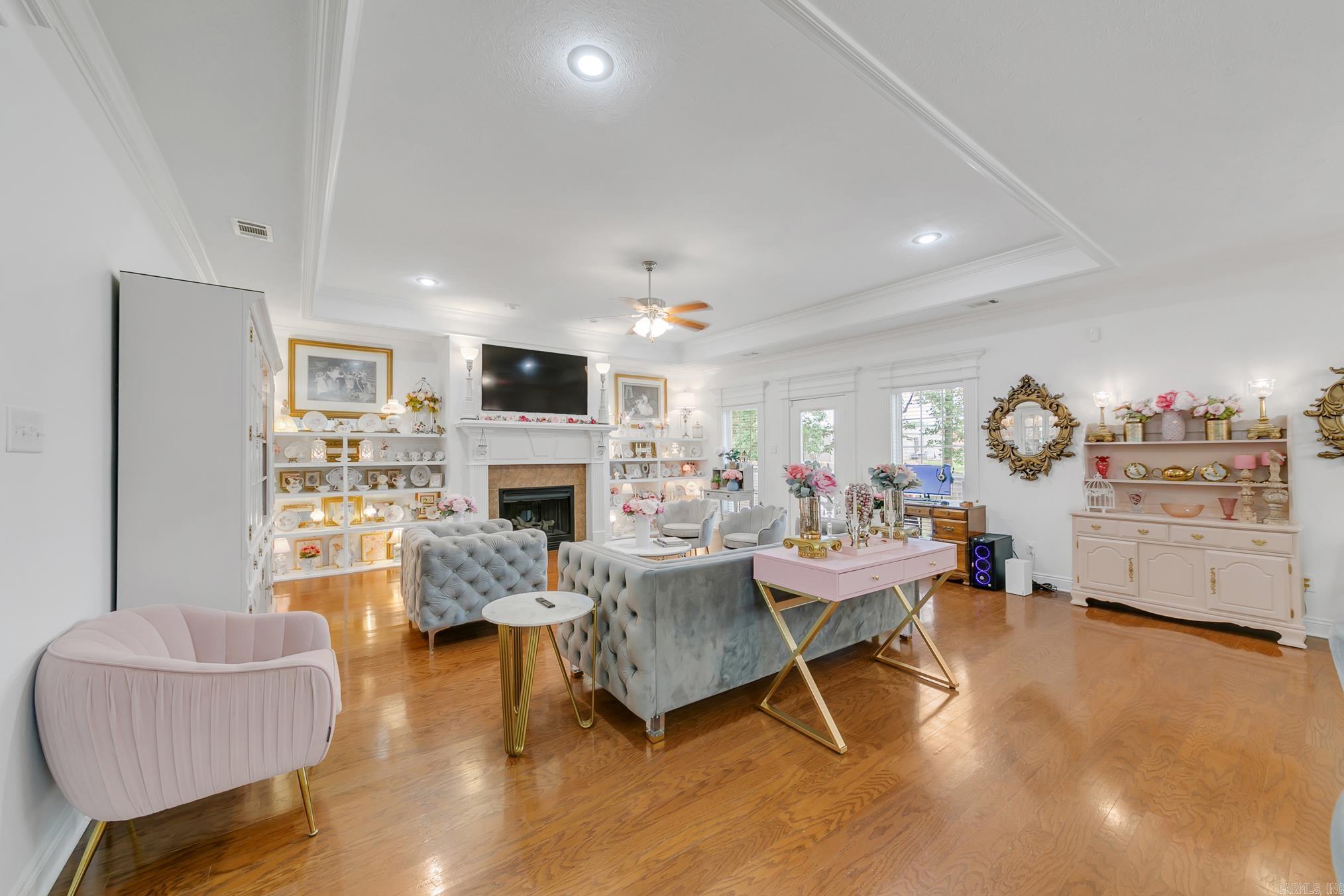 43  Earnhardt  Cabot, AR