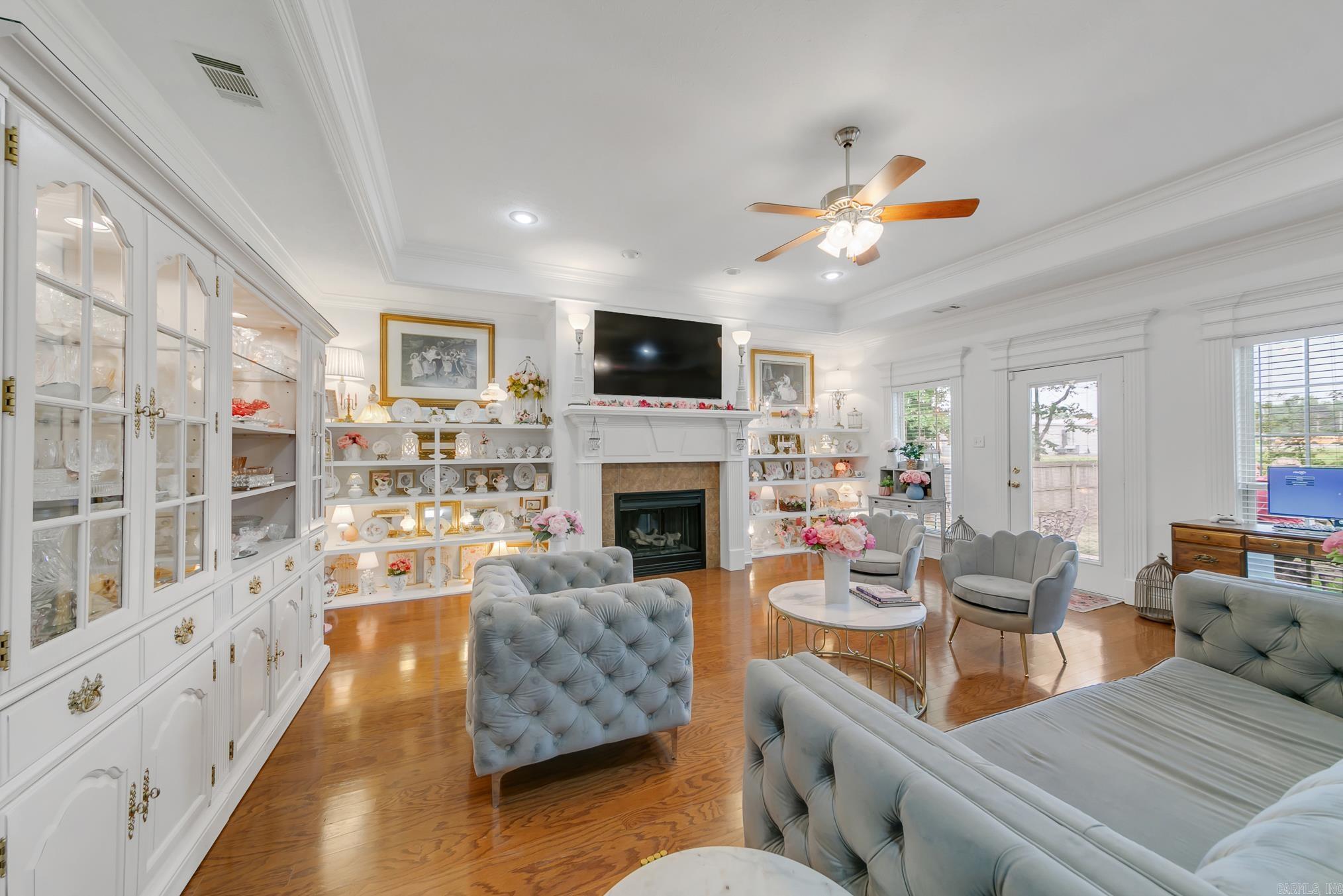 43  Earnhardt  Cabot, AR