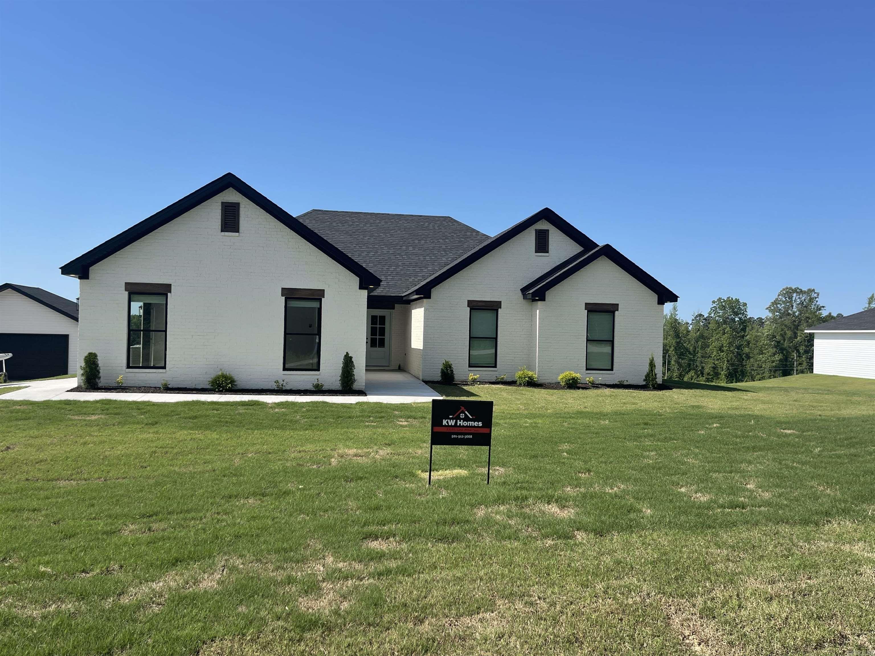 10683 W Miller Sardis