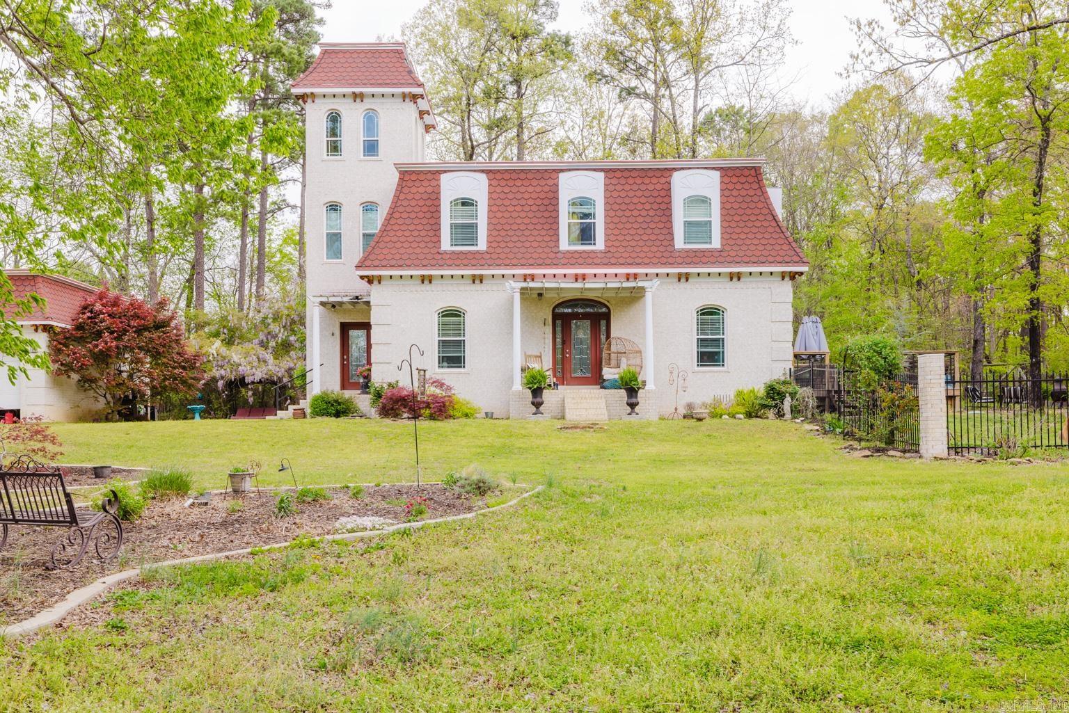 1112  Lawrence  Benton, AR