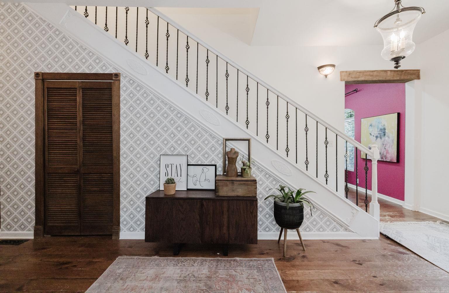 1112  Lawrence  Benton, AR