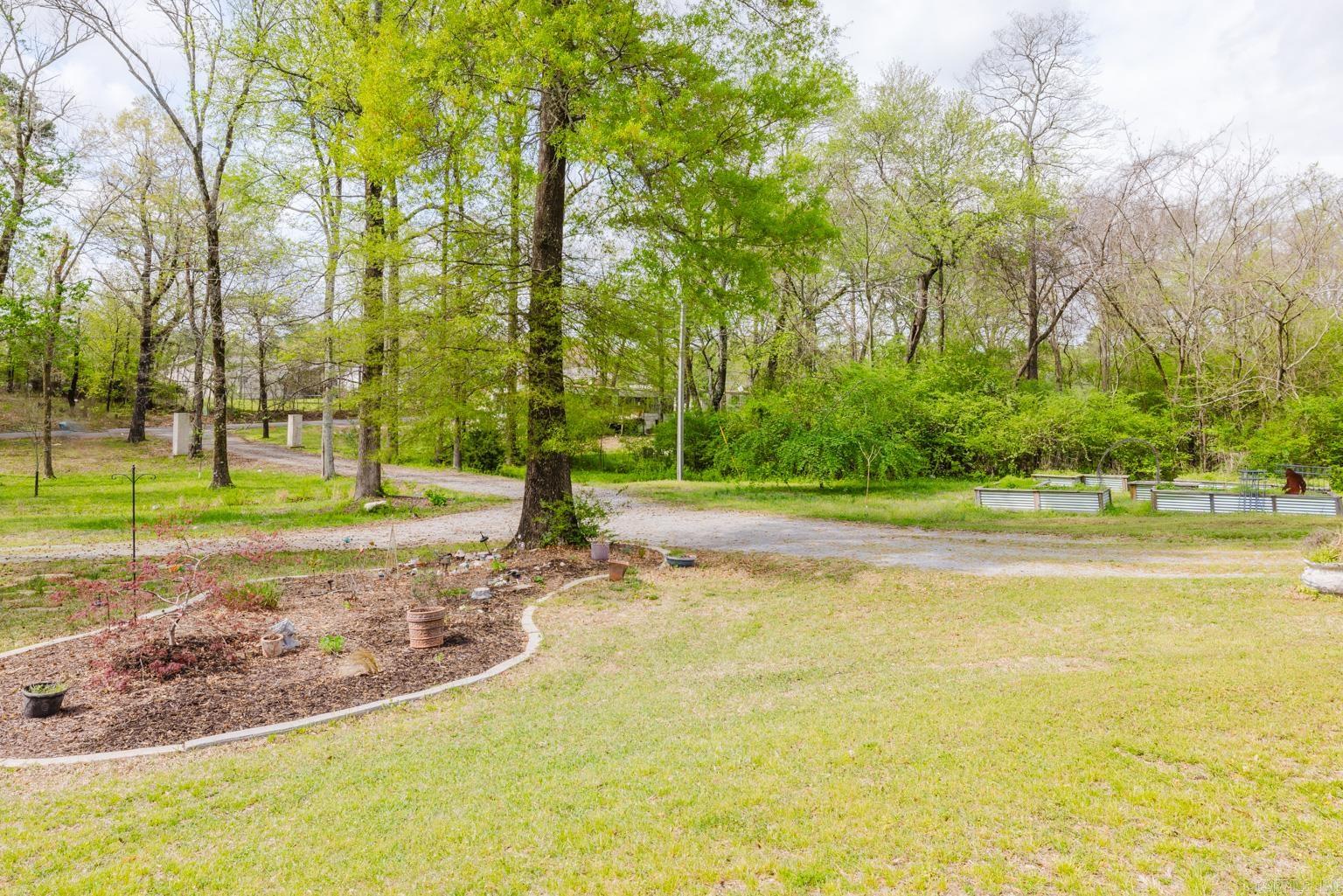 1112  Lawrence  Benton, AR