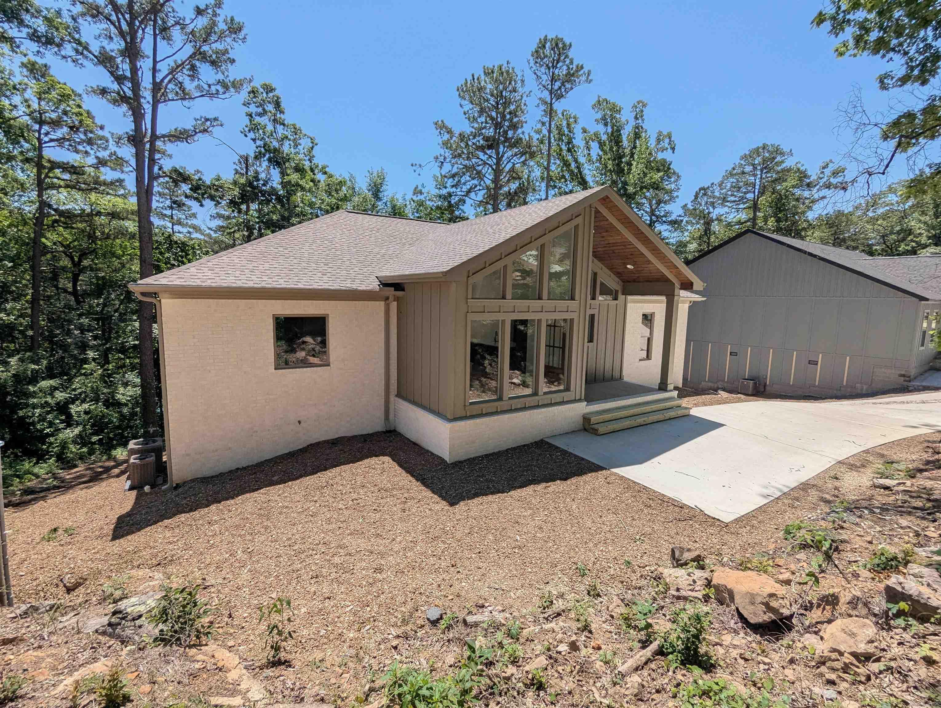 80  Stone  Greers Ferry, AR