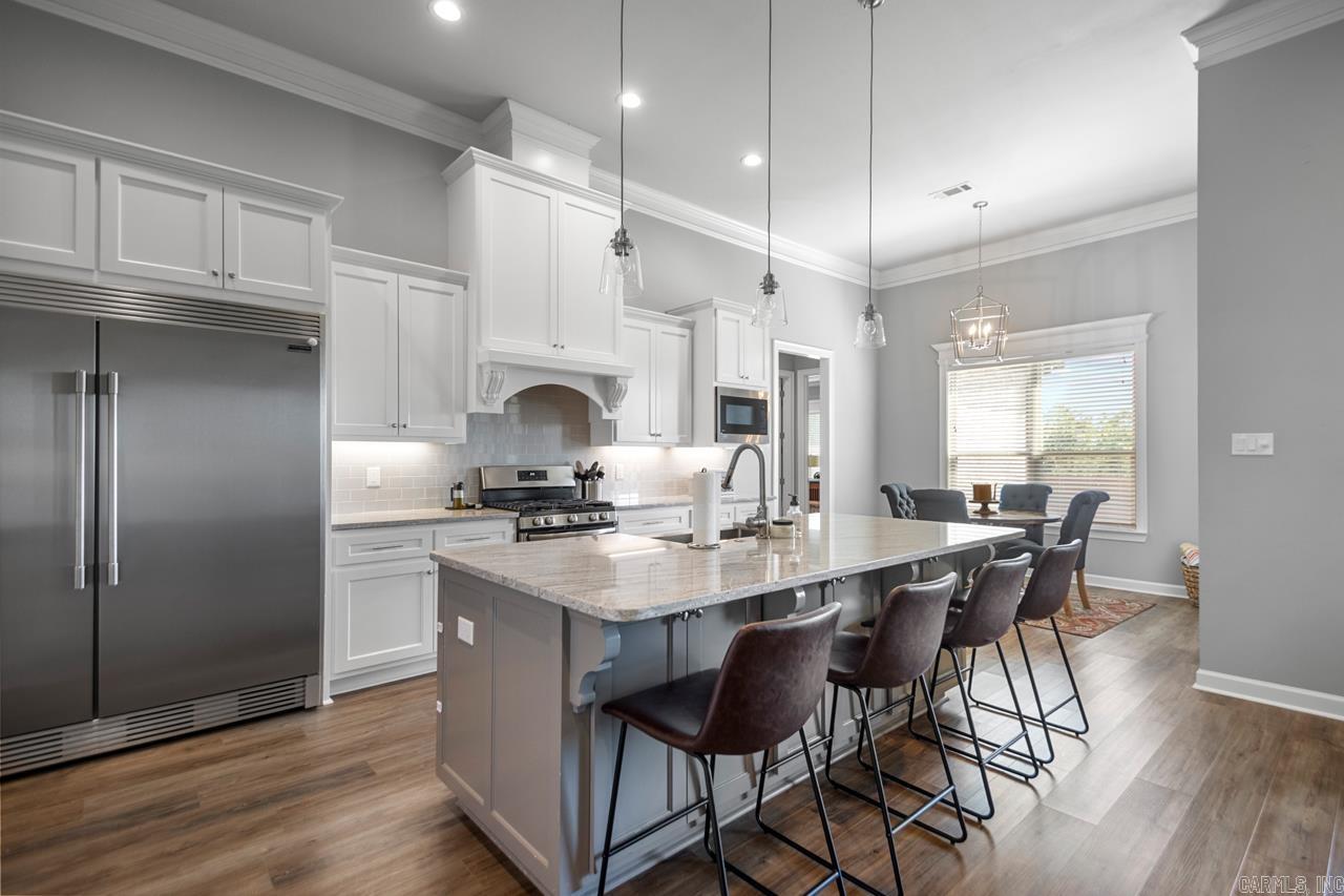 9633  Oak Heights Dr.  Sherwood, AR