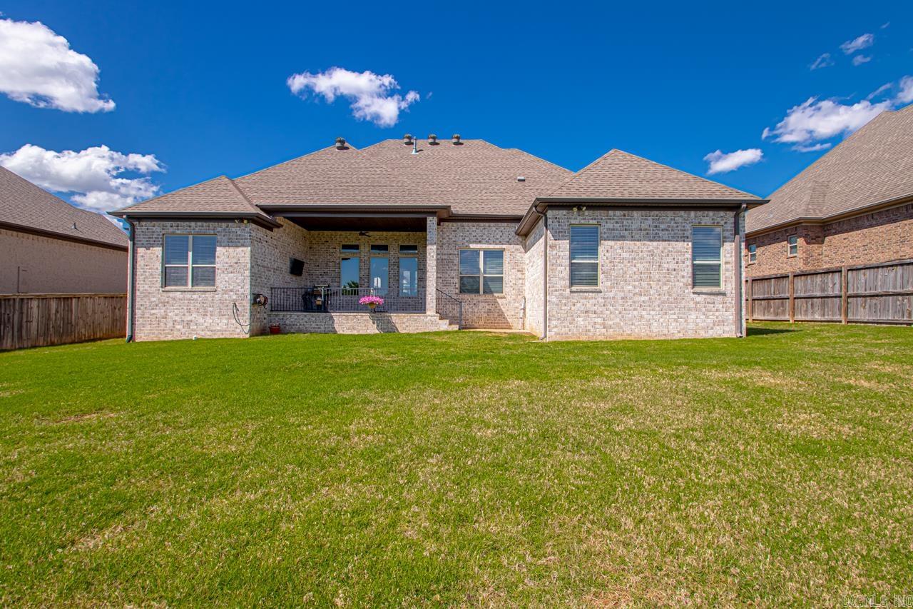 9633  Oak Heights Dr.  Sherwood, AR