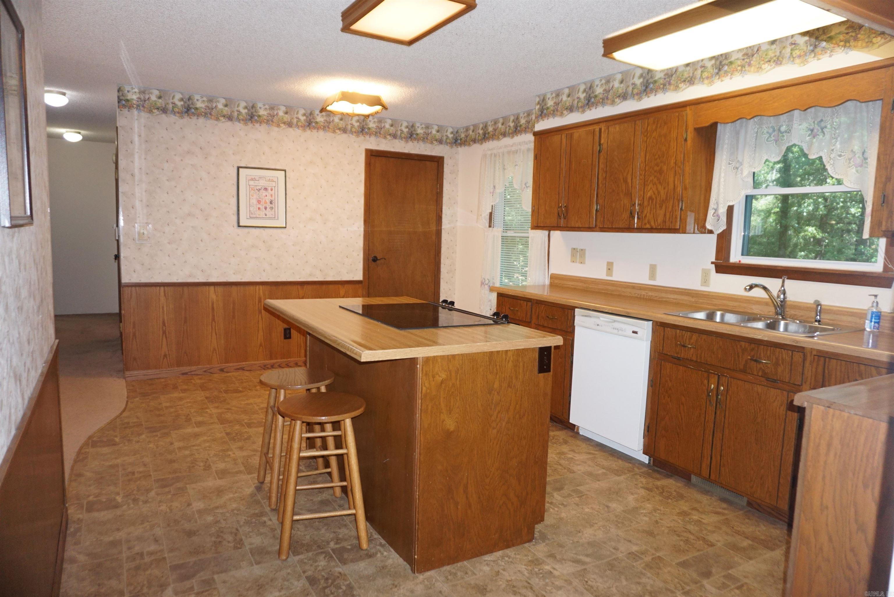 125  Blue Bird Glen  Searcy, AR