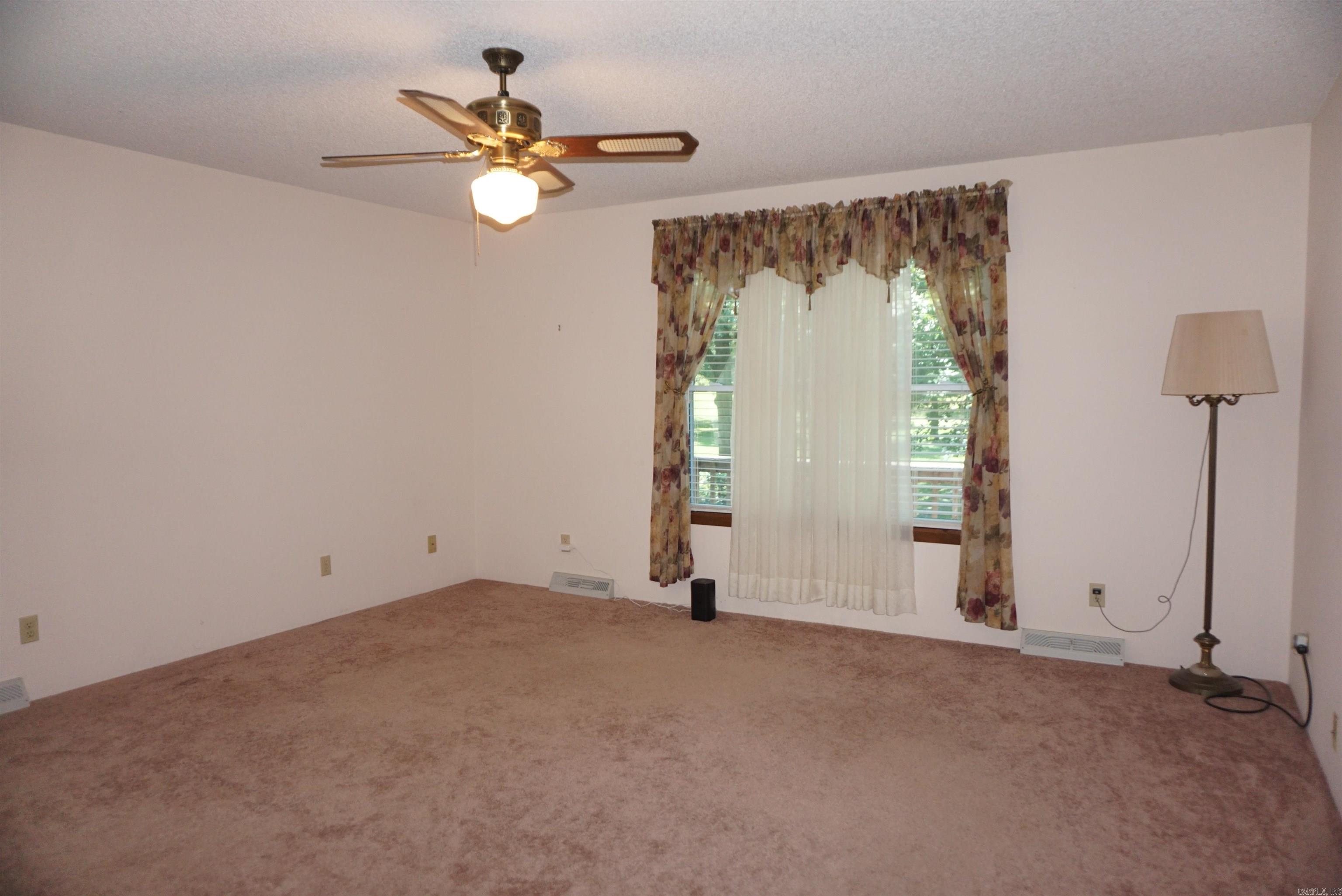 125  Blue Bird Glen  Searcy, AR
