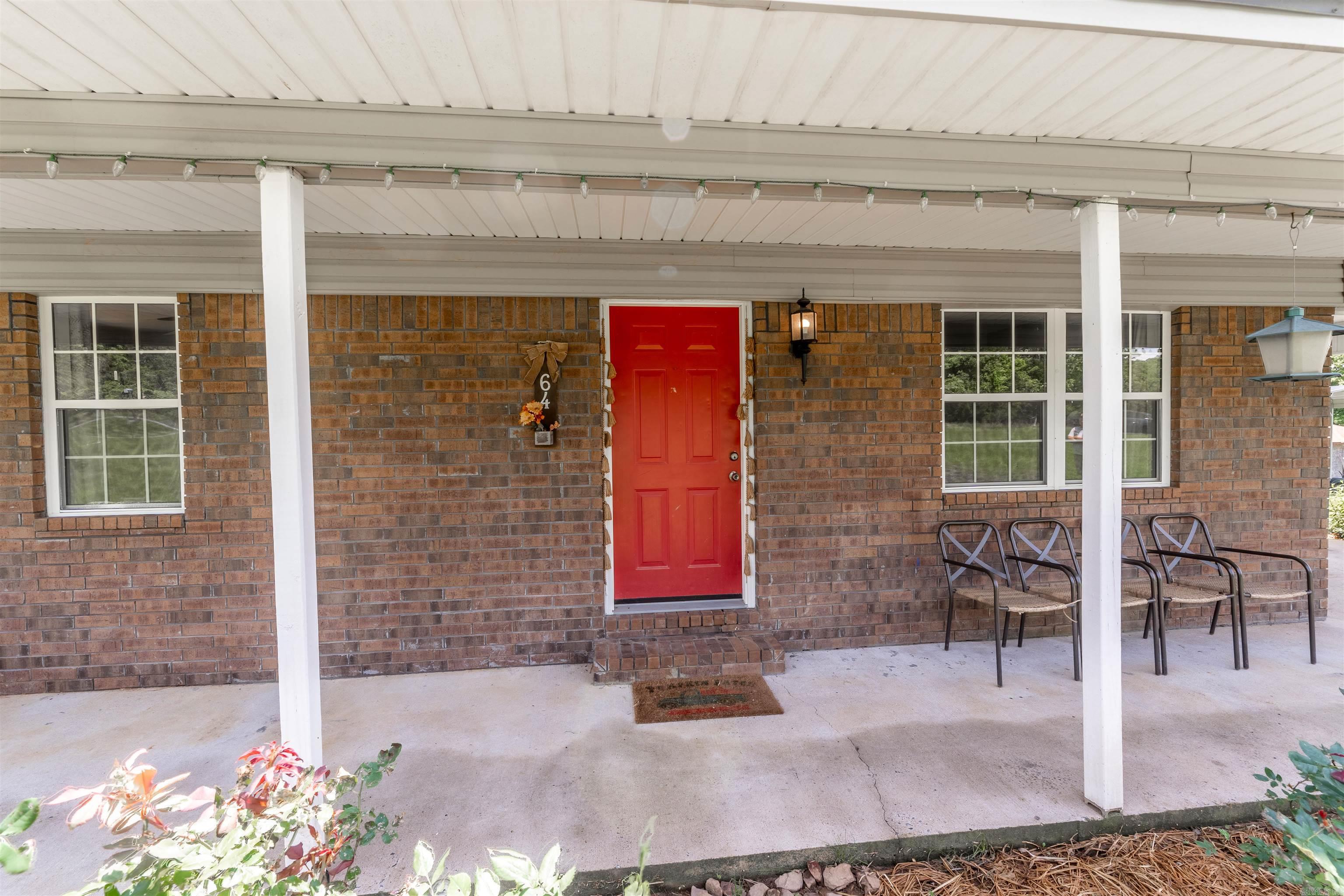 64  Castleberry  Greenbrier, AR
