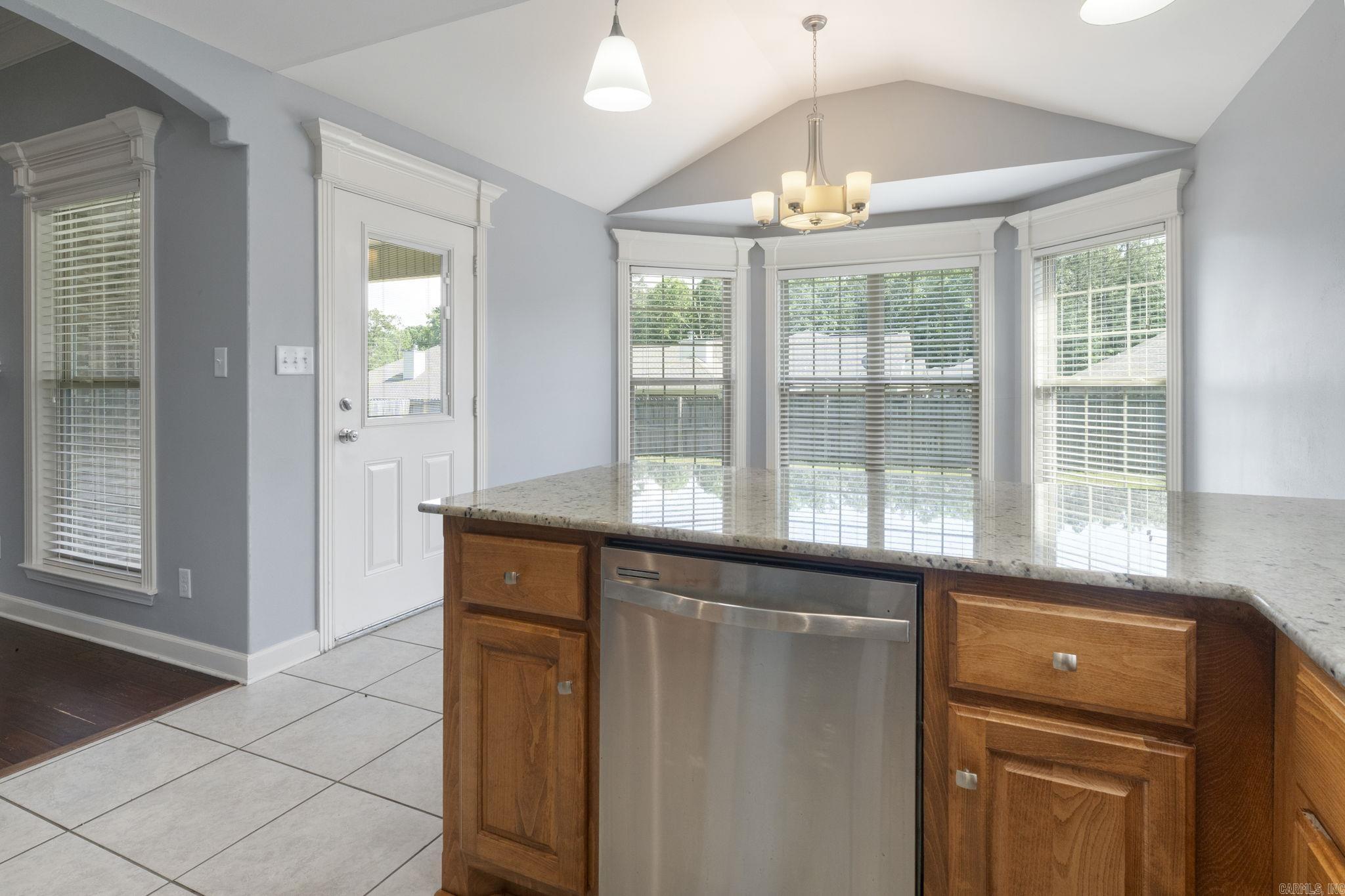 812  Sunnyside  Redfield, AR