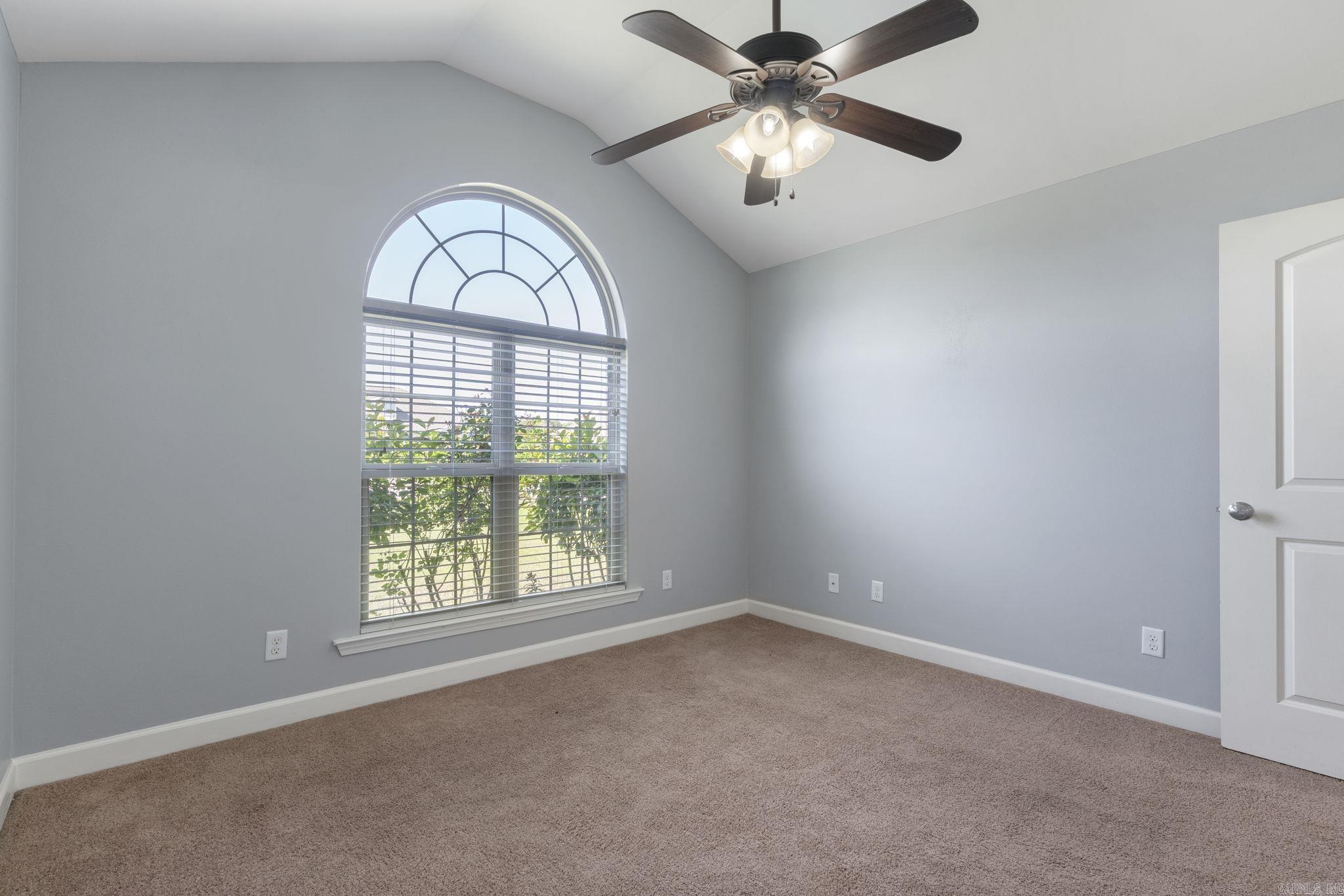 812  Sunnyside  Redfield, AR