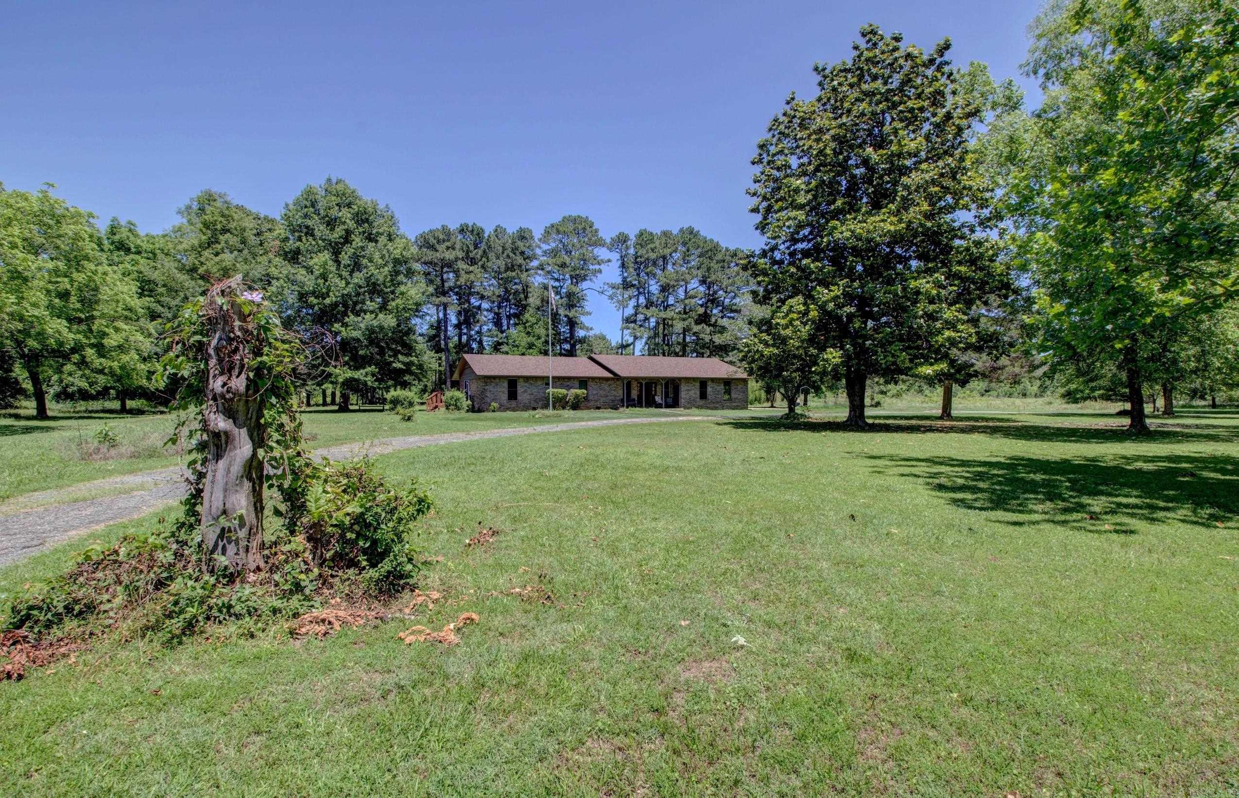 826  Carson Bridge  Lonoke, AR