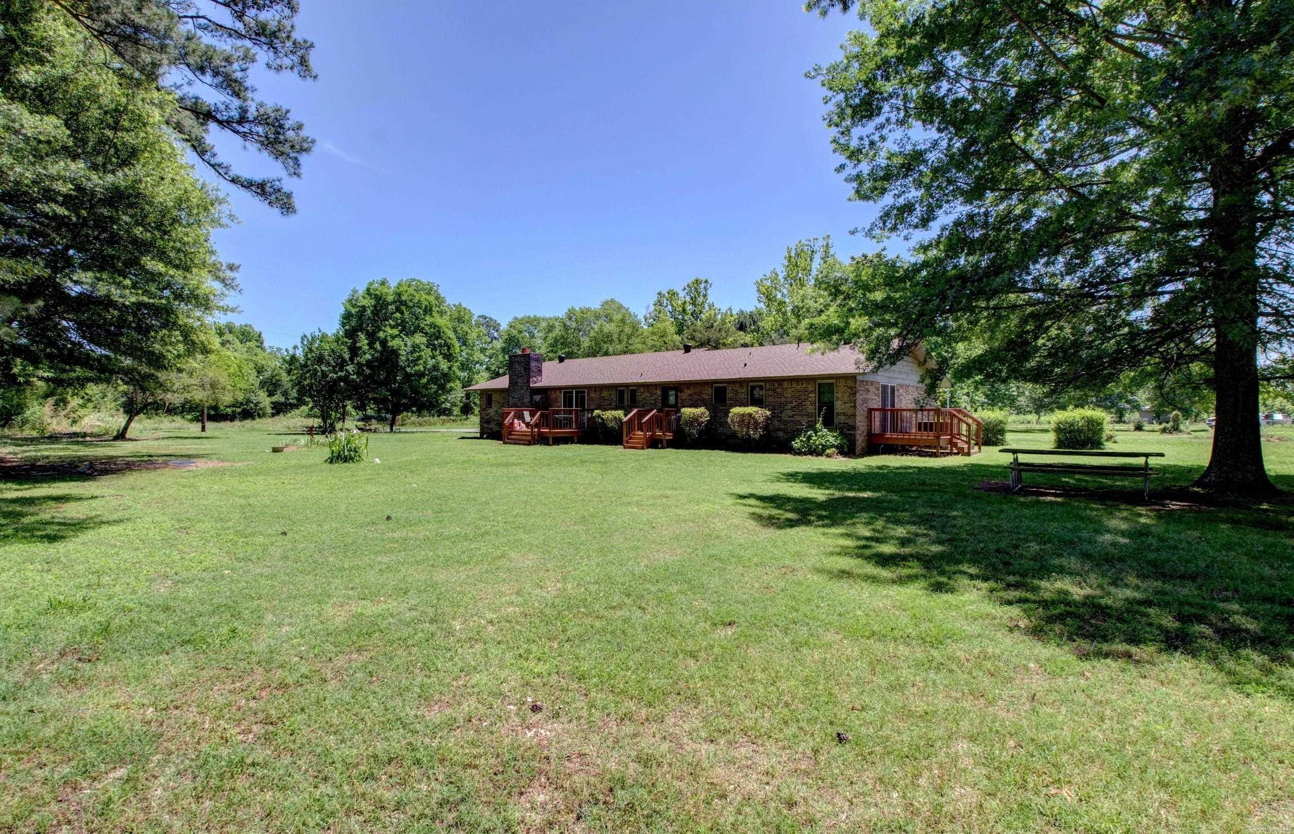 826  Carson Bridge  Lonoke, AR