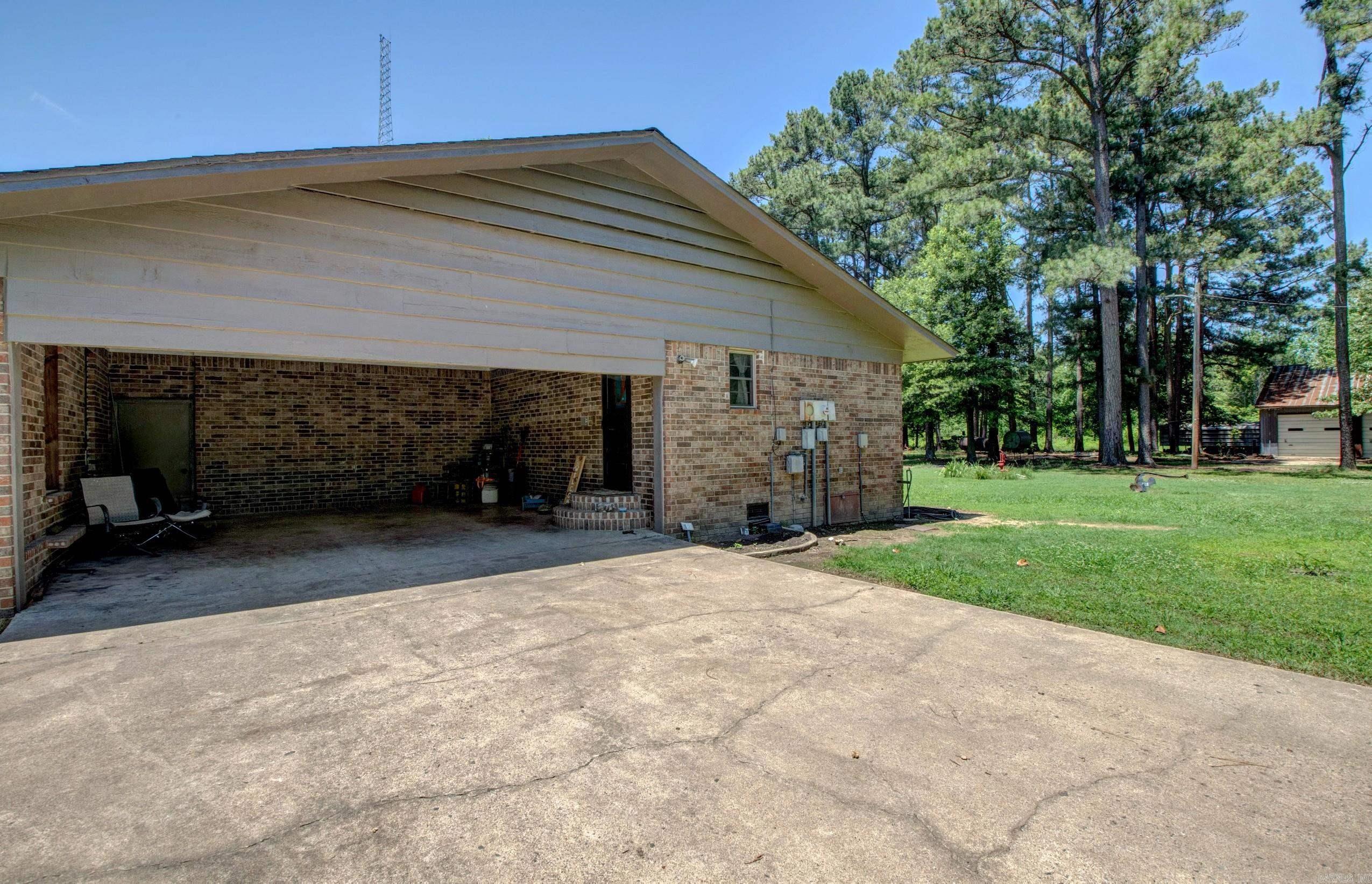 826  Carson Bridge  Lonoke, AR