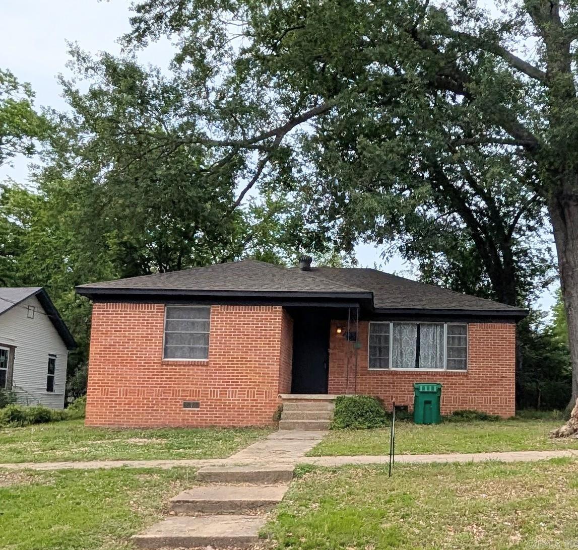 401 W South  Benton, AR